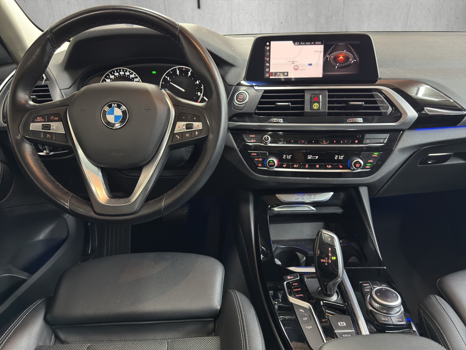 BMW X3 xDrive 48V 20d xLine Steptronic-image-9