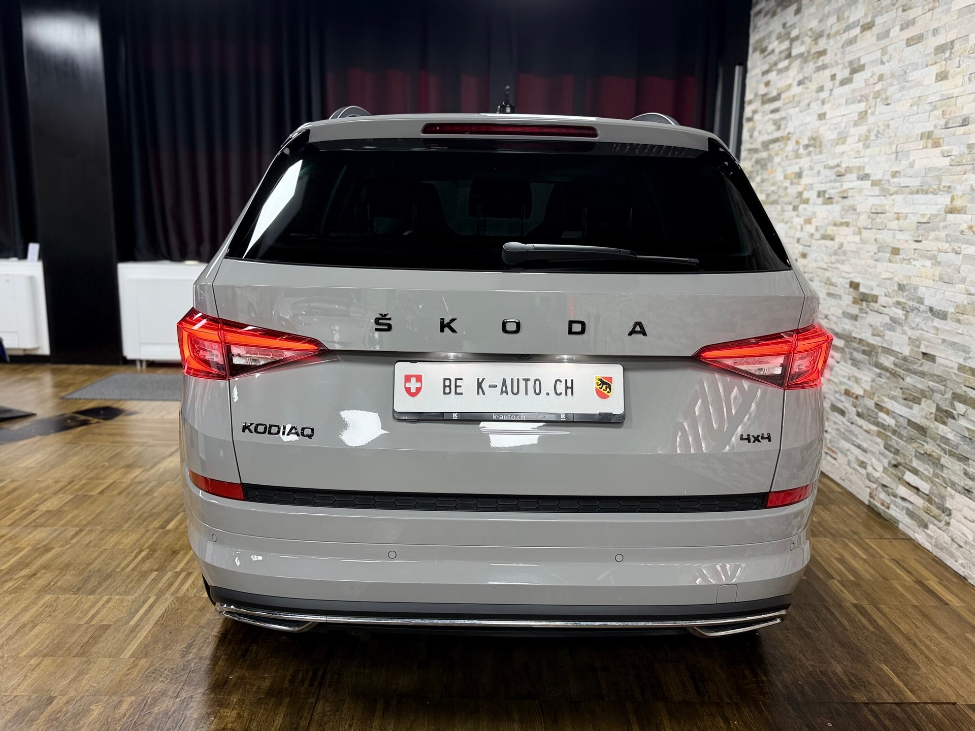 SKODA Kodiaq 2.0 TDI CR Sport Line 4x4 DSG-image-3