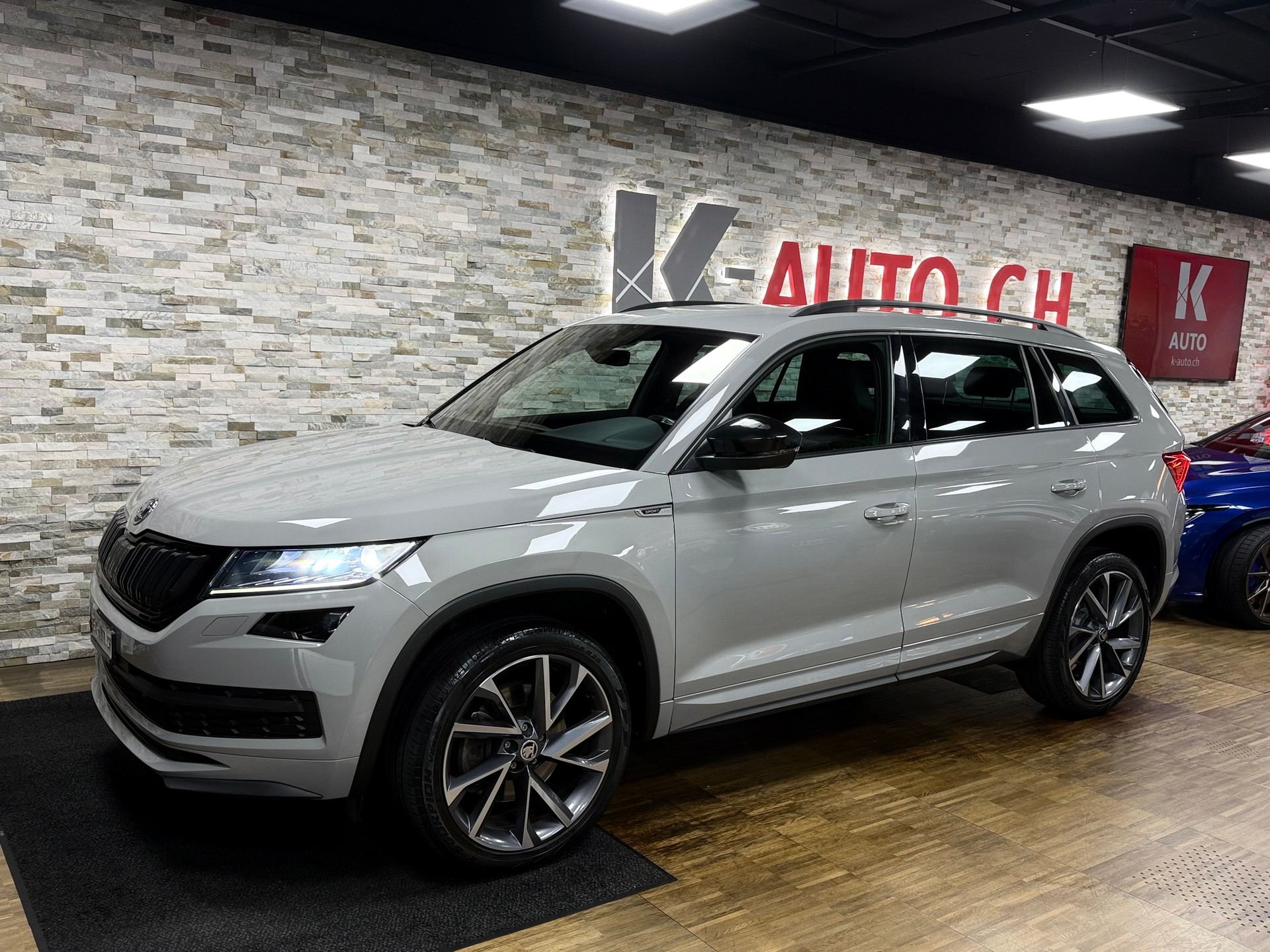 SKODA Kodiaq 2.0 TDI CR Sport Line 4x4 DSG-image-0
