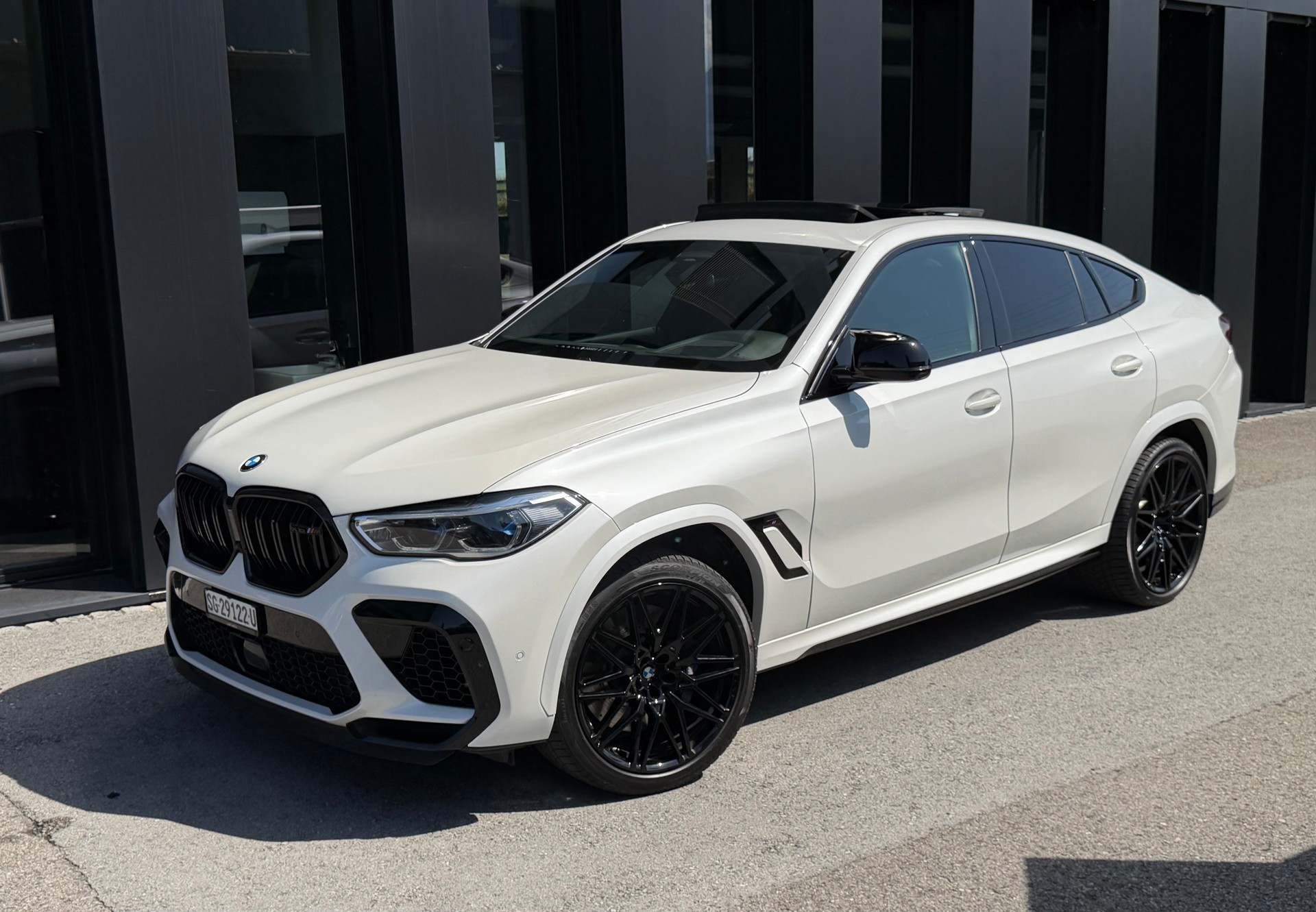 BMW X6M Steptronic M Competition♦️CH Fahrzeug*Vollausstattung*NP 211`643.-♦️-image-15