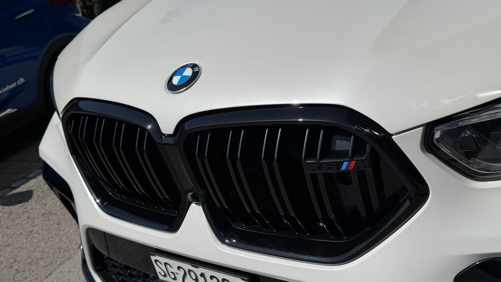 BMW X6M Steptronic M Competition♦️CH Fahrzeug*Vollausstattung*NP 211`643.-♦️-image-10
