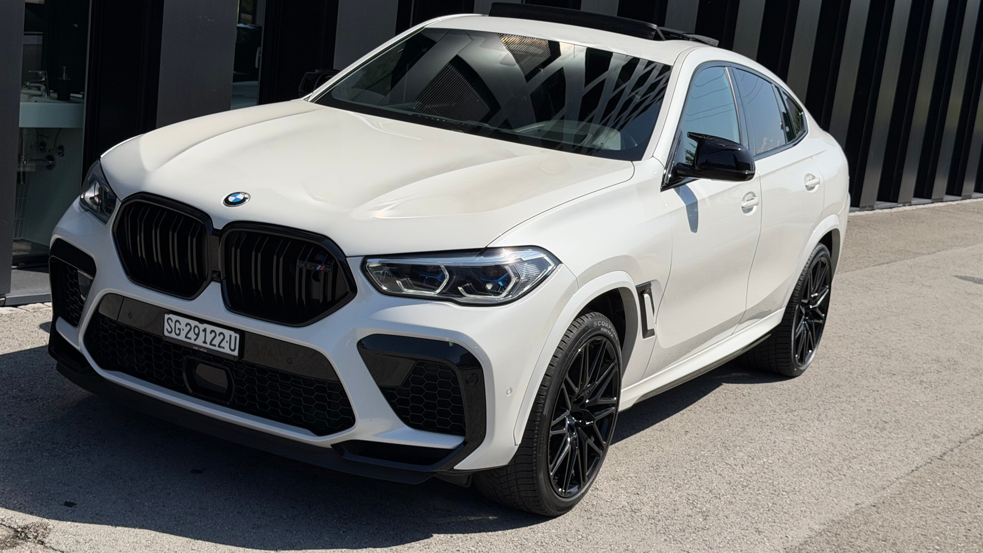 BMW X6M Steptronic M Competition♦️CH Fahrzeug*Vollausstattung*NP 211`643.-♦️-image-12