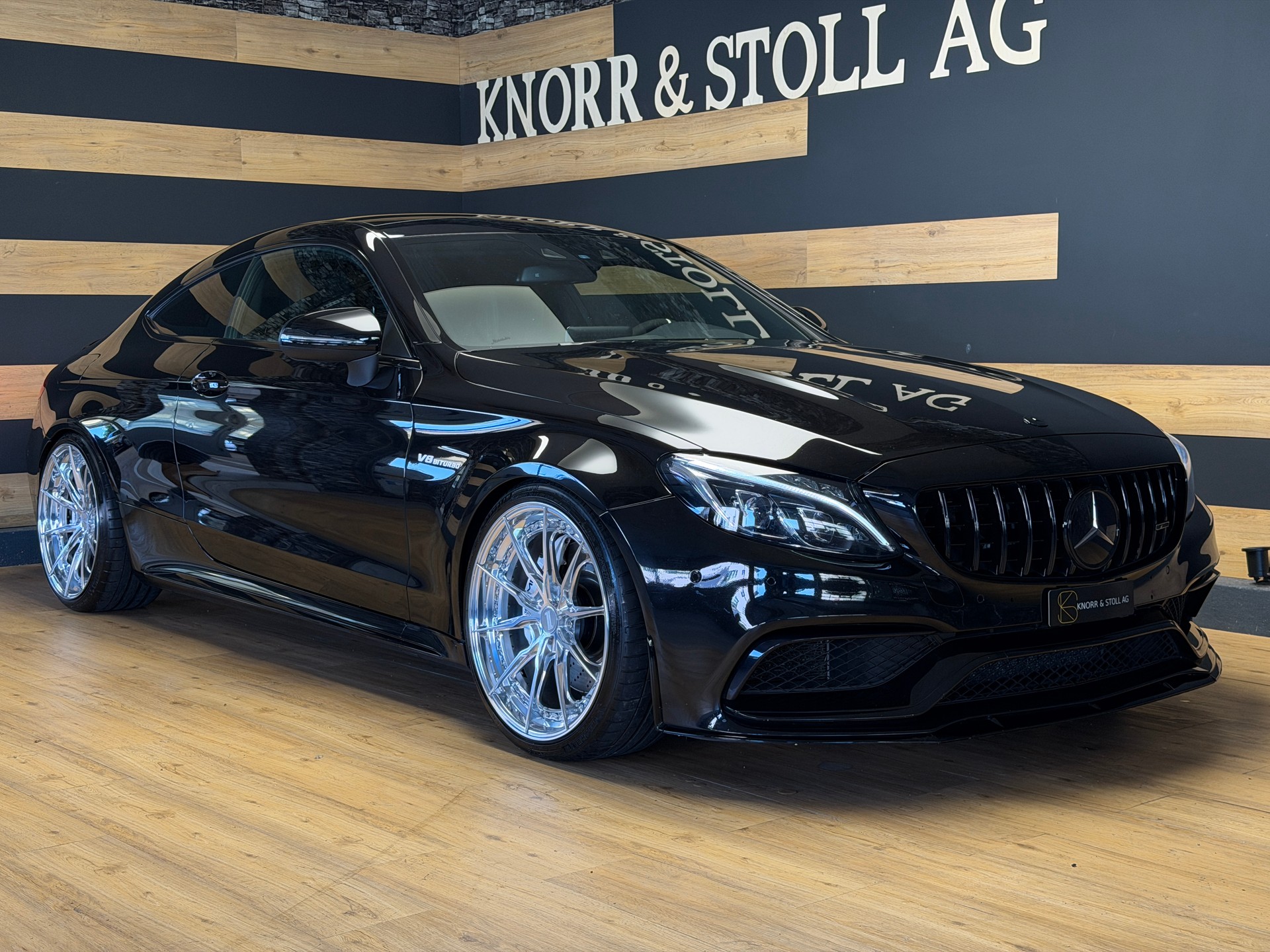 MERCEDES-BENZ C 63 AMG Speedshift-image-2