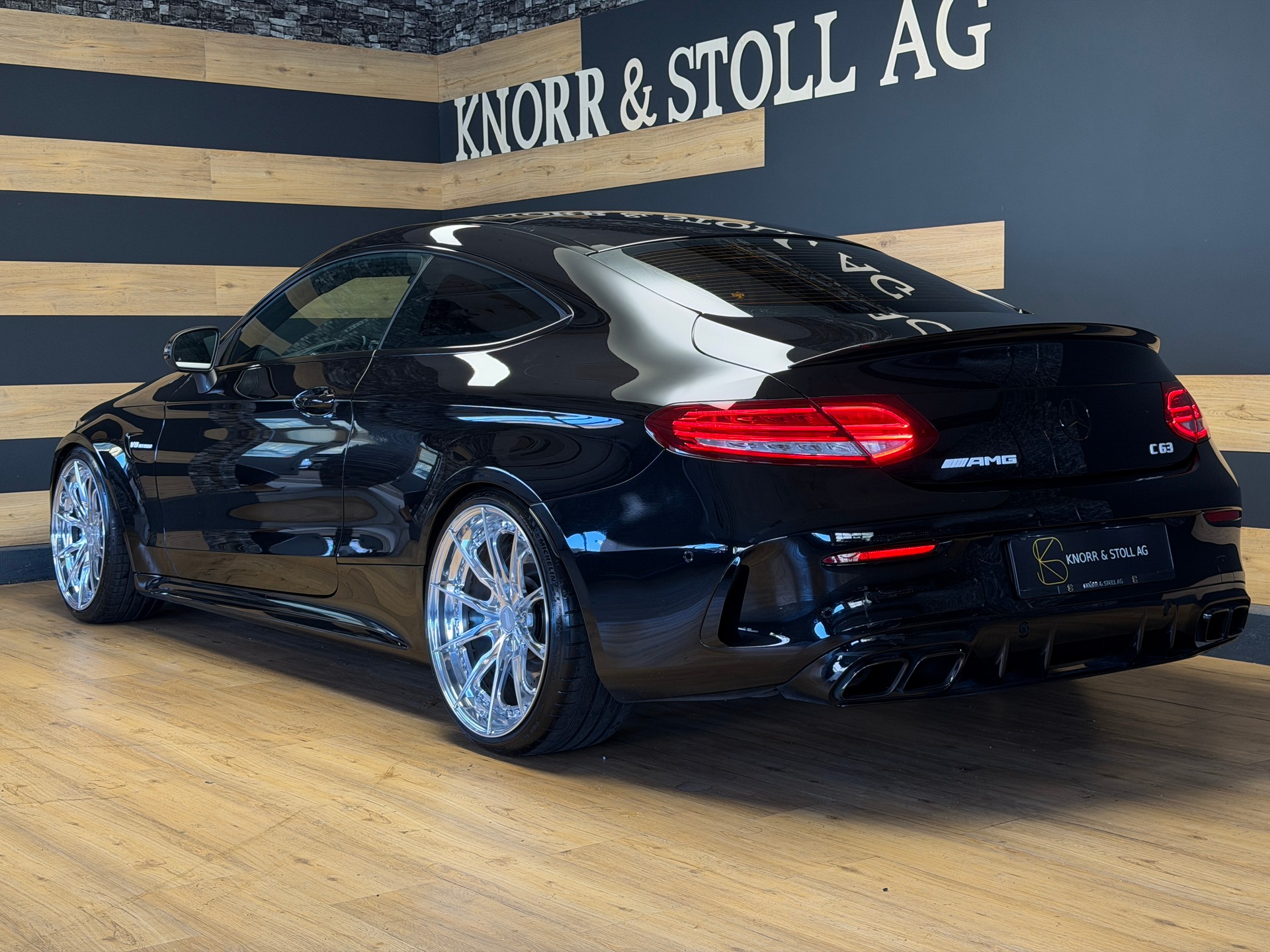 MERCEDES-BENZ C 63 AMG Speedshift-image-7