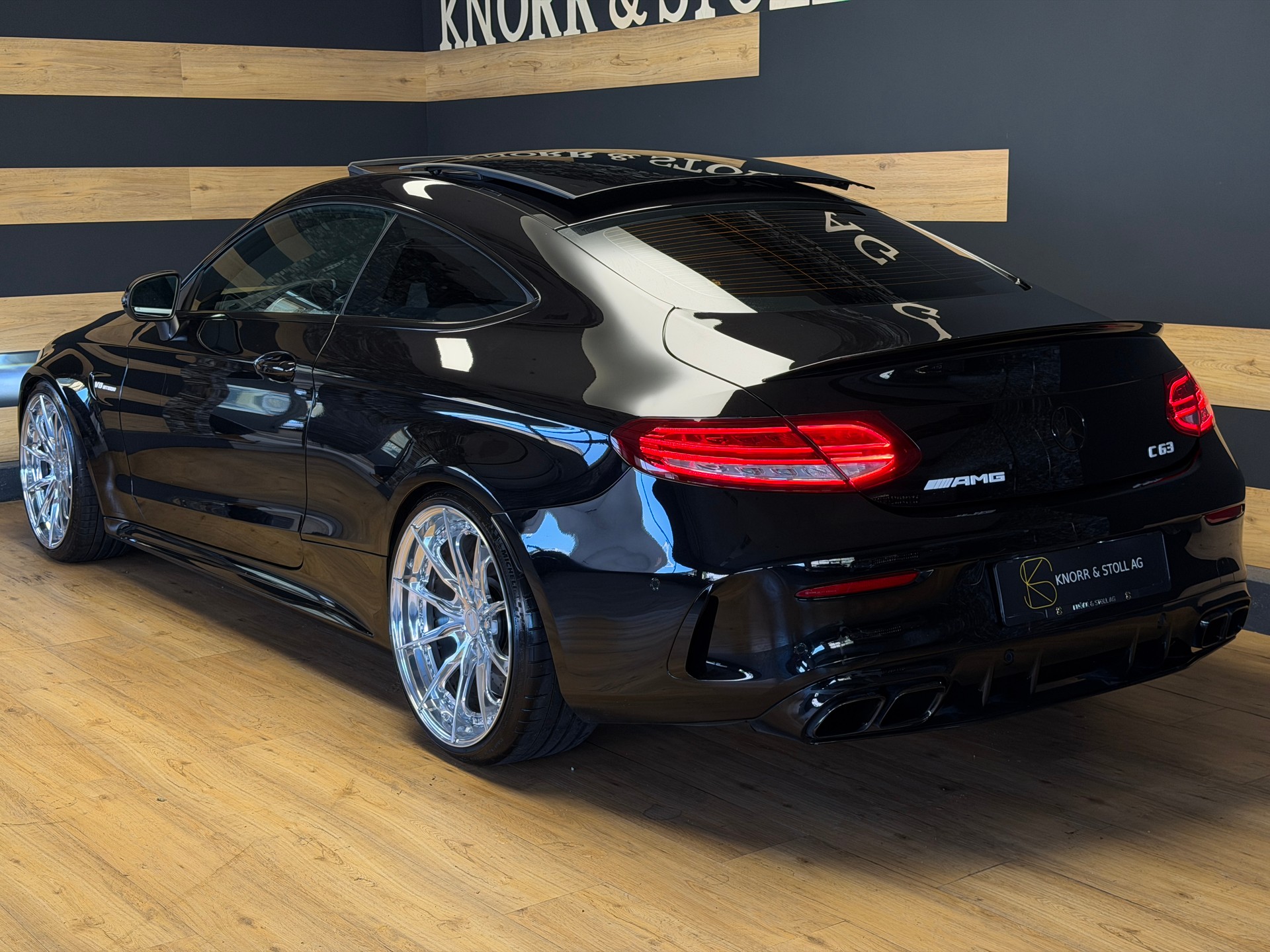 MERCEDES-BENZ C 63 AMG Speedshift-image-11