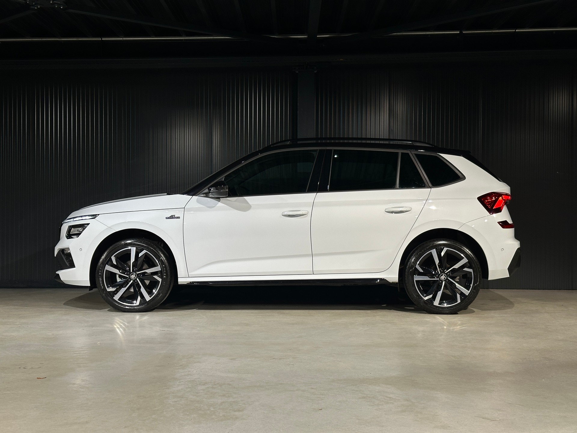SKODA Kamiq 1.5 TSI Monte Carlo DSG-image-8