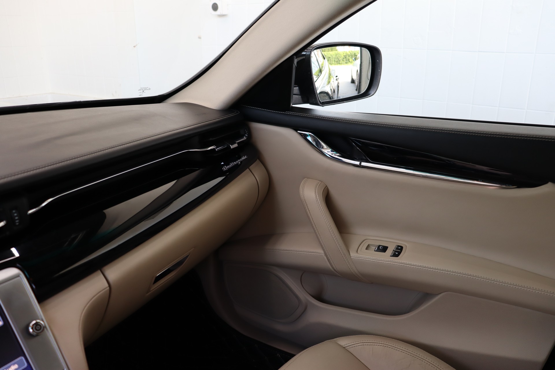 MASERATI Quattroporte 3.0 Turbo D V6 Automatica-image-19