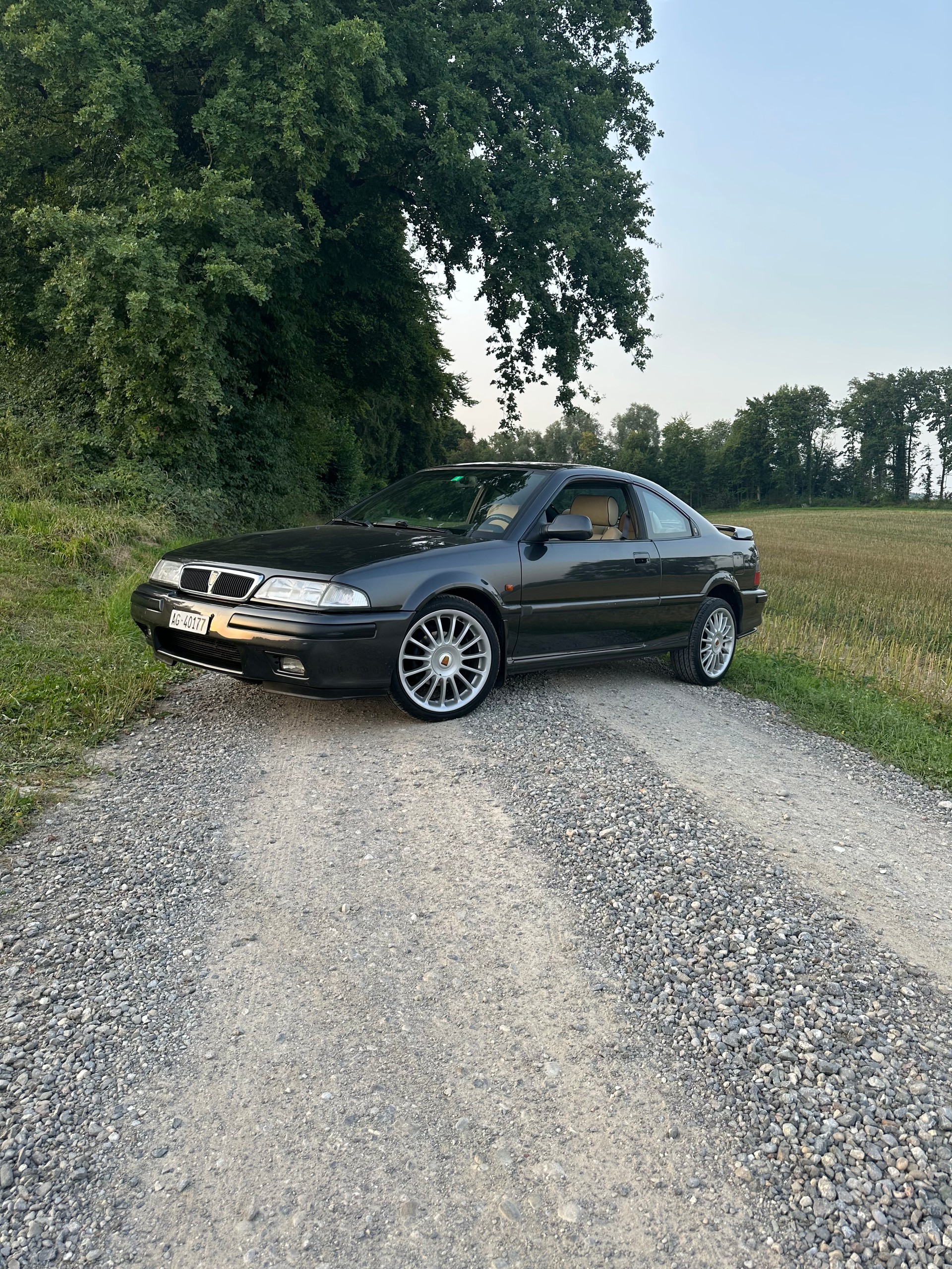 ROVER 2.0i Turbo-image-1