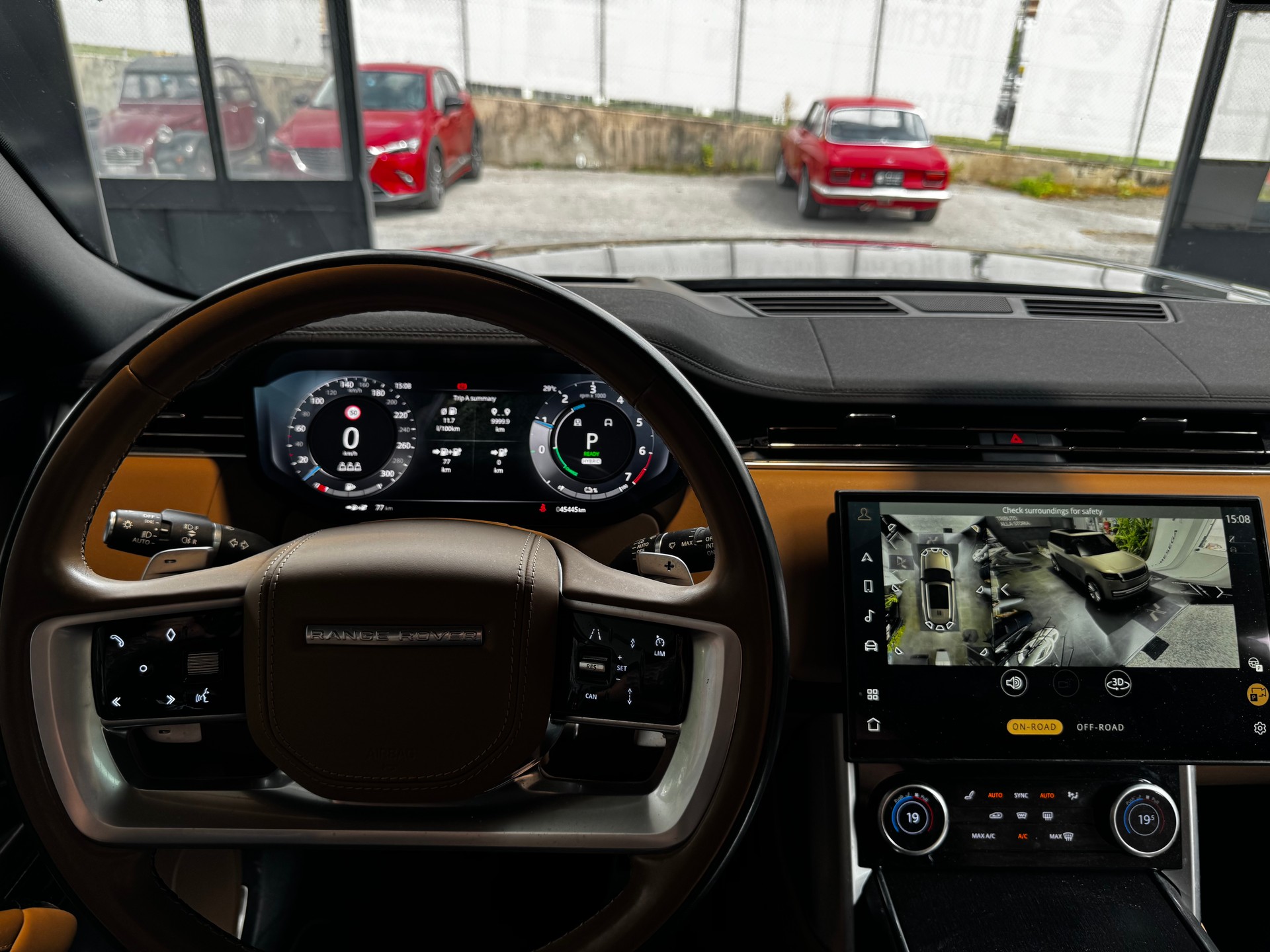 LAND ROVER Range Rover P440e Si6 PHEV HSE Automatic-image-13