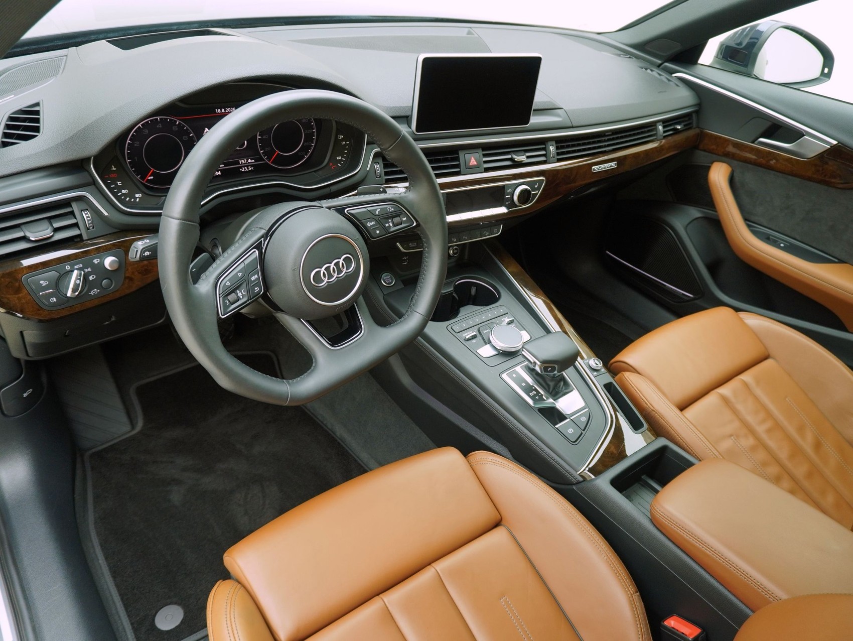 AUDI A4 Allroad 45 TFSI quattro S-Tronic-image-10