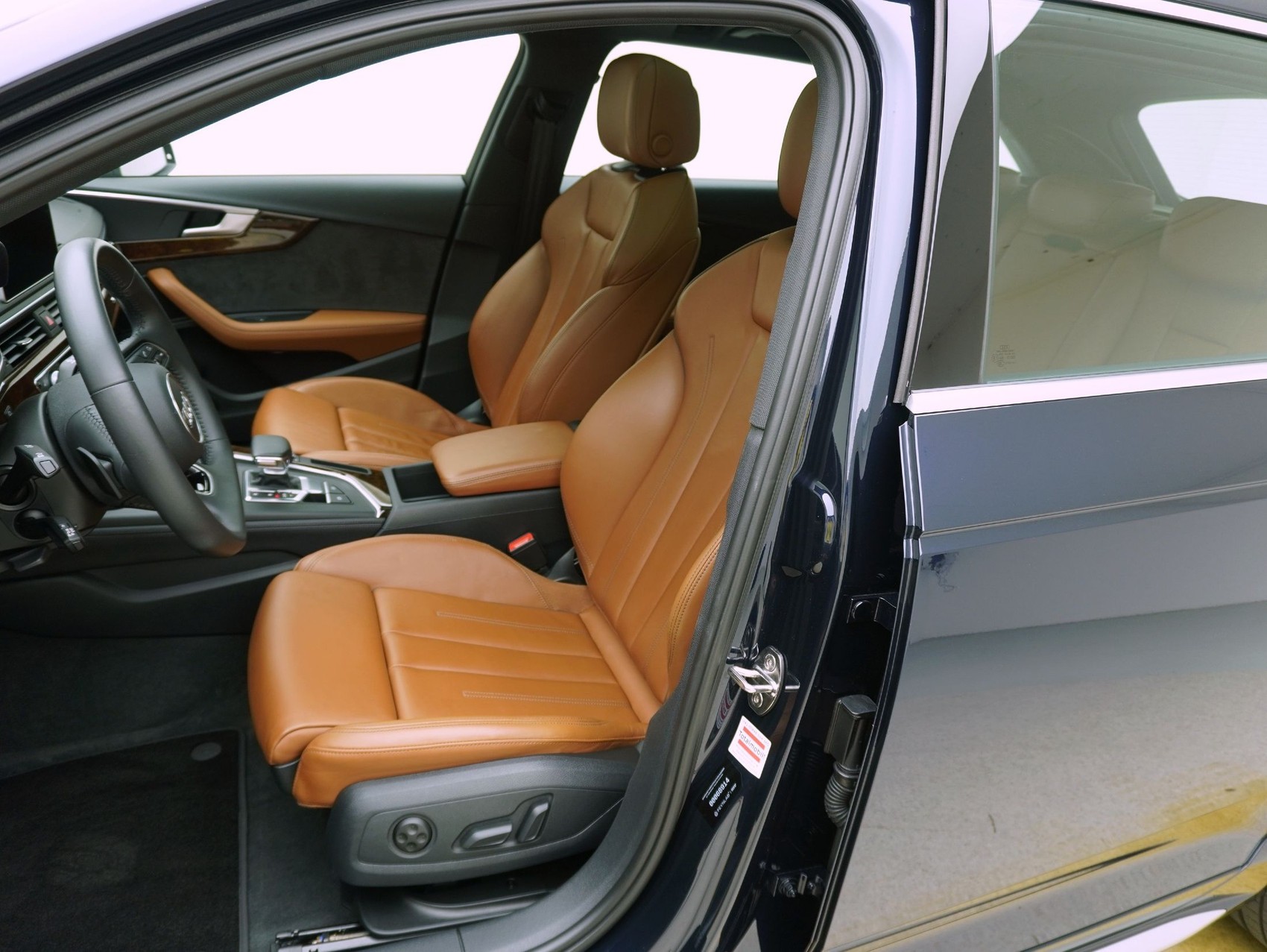AUDI A4 Allroad 45 TFSI quattro S-Tronic-image-9
