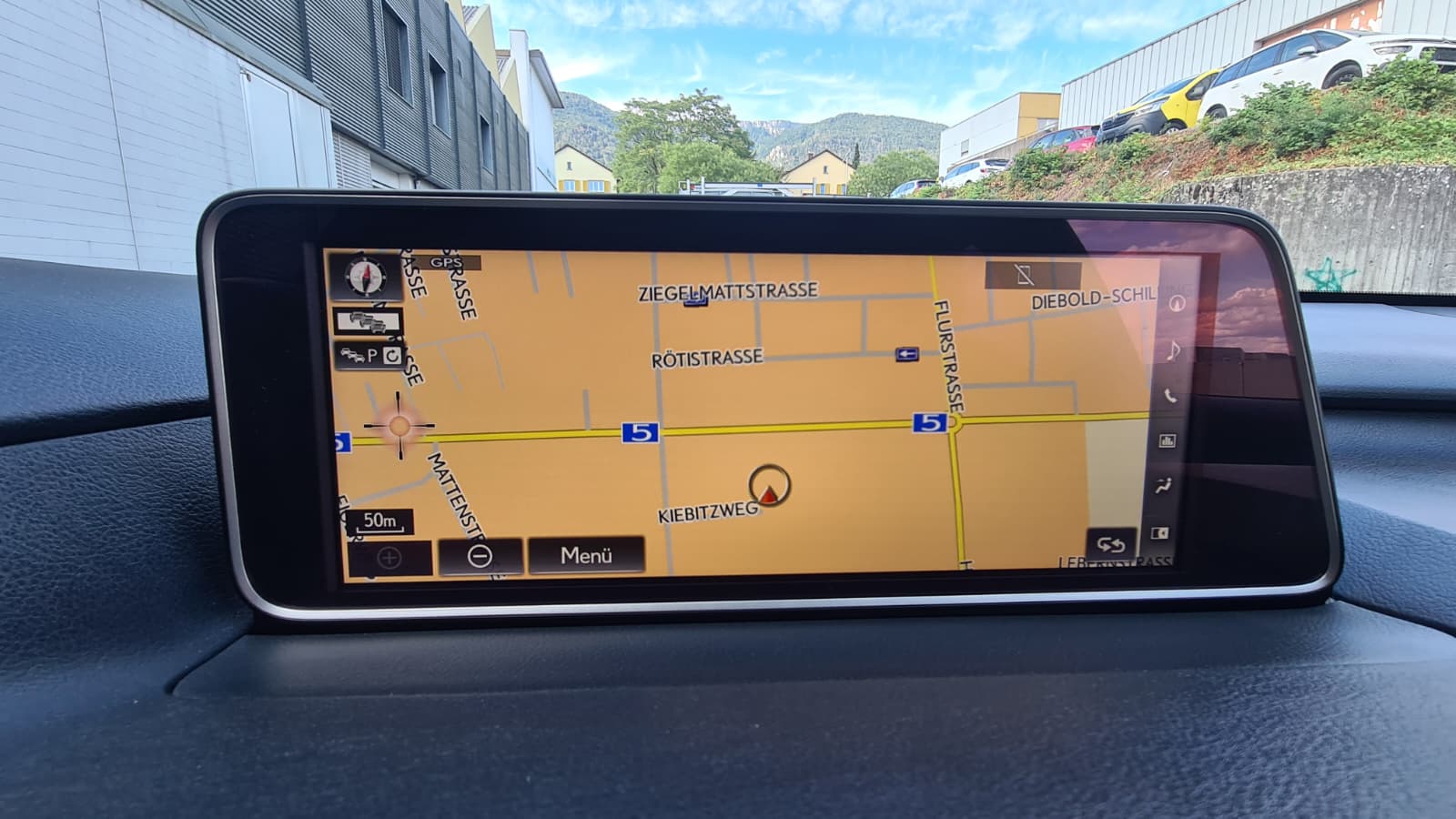 LEXUS RX 450h diamond F-Sport AWD CVT ** Voll-Leder ** Gr-Navi ** RF-Kamera ** Panorama-Glasdach ** H-UP-Disp ** Totwinkel-Assistent-image-12