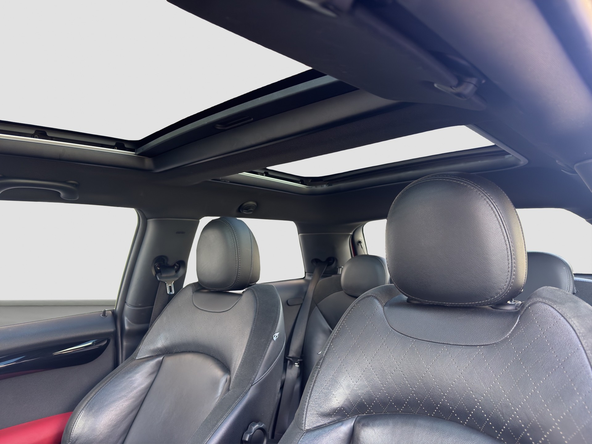 MINI Cooper S-image-9