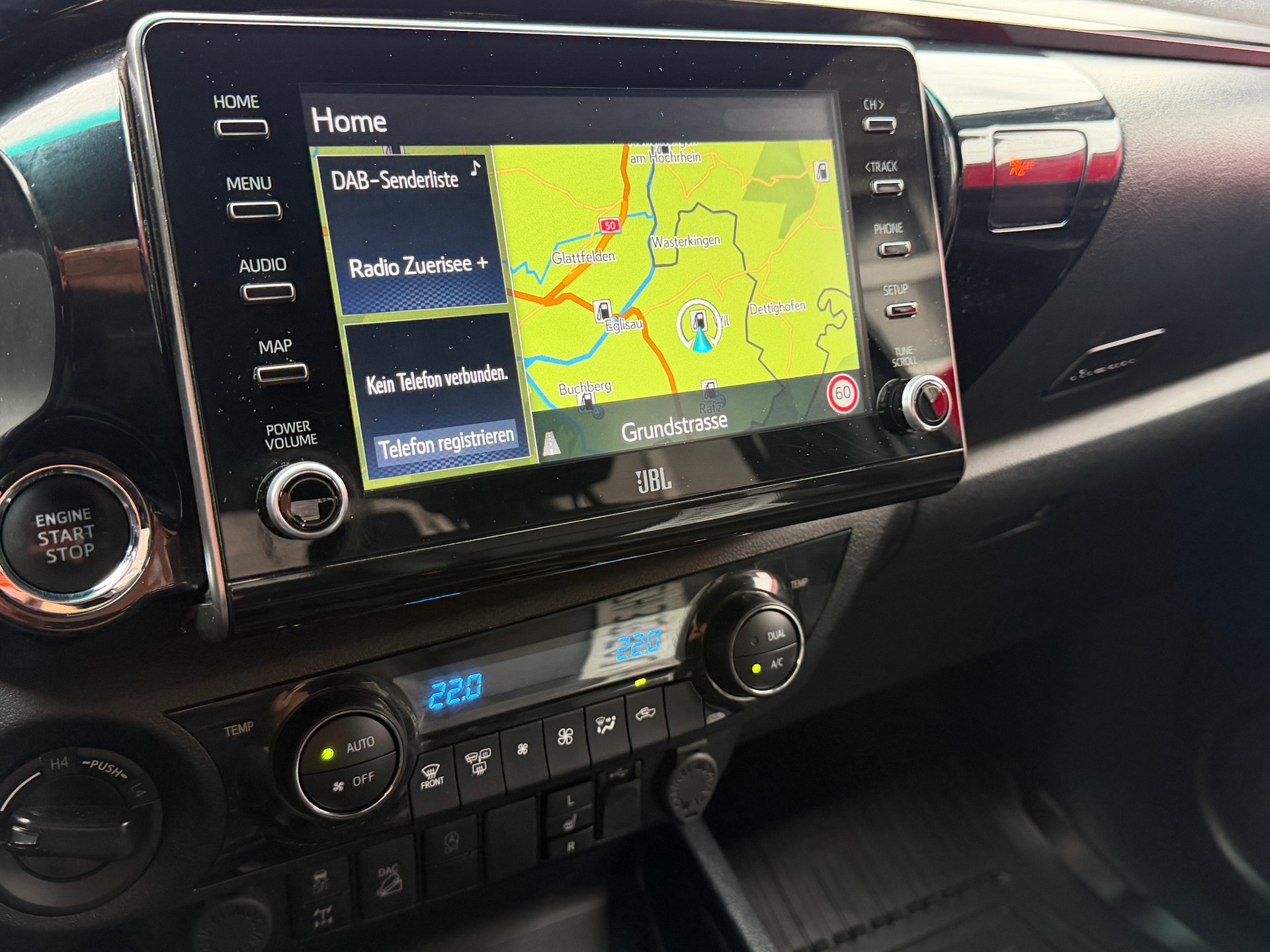 TOYOTA Hilux Double Cab.-Pick-up 2.8 D-4D 230 Invincible-image-16