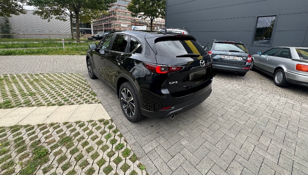 MAZDA 2.0 Center-Line-image-5