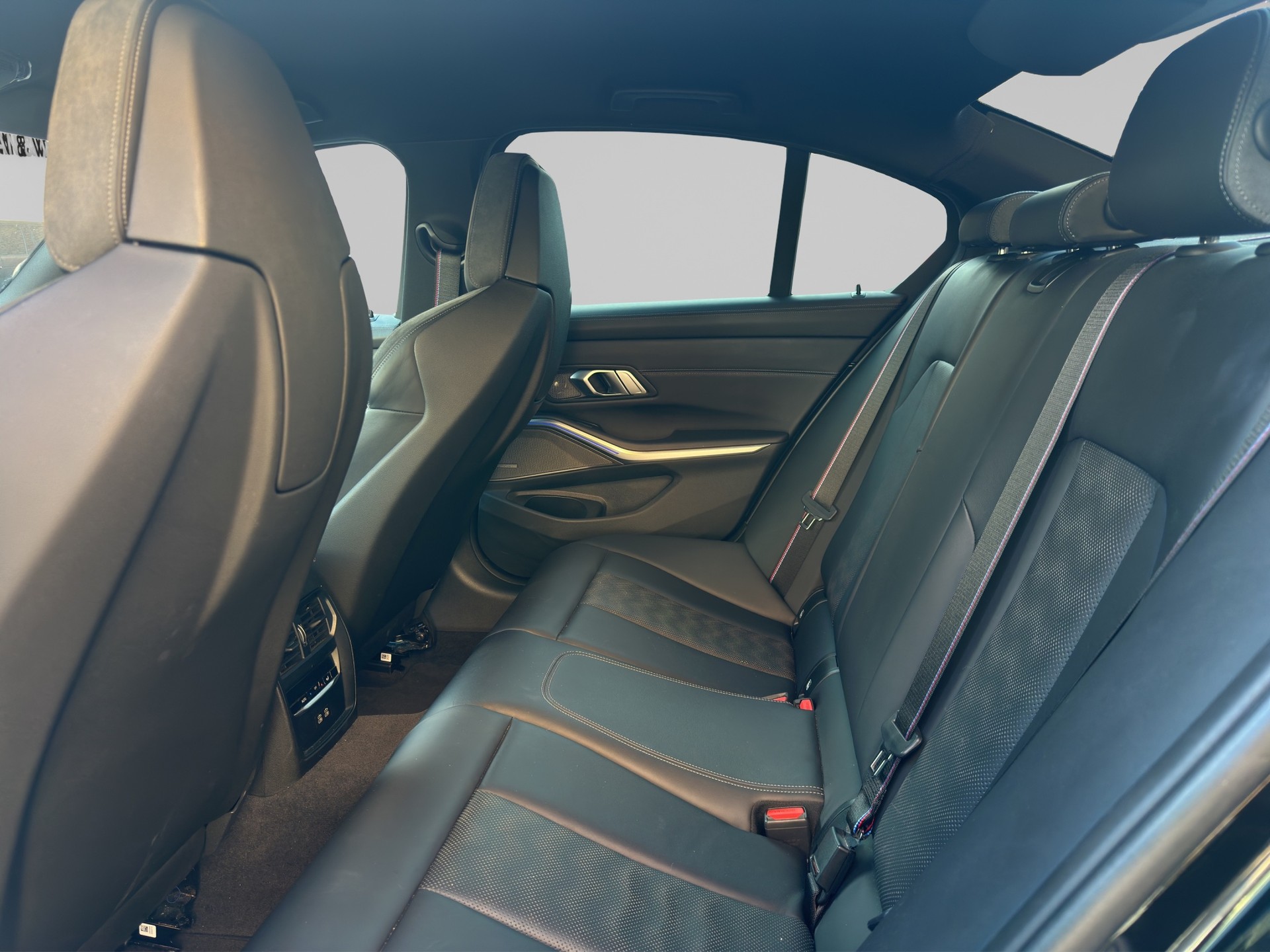 BMW M3 Competition-image-10