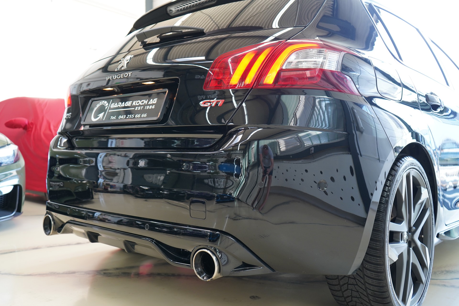 PEUGEOT 308 1.6 GTi-image-6