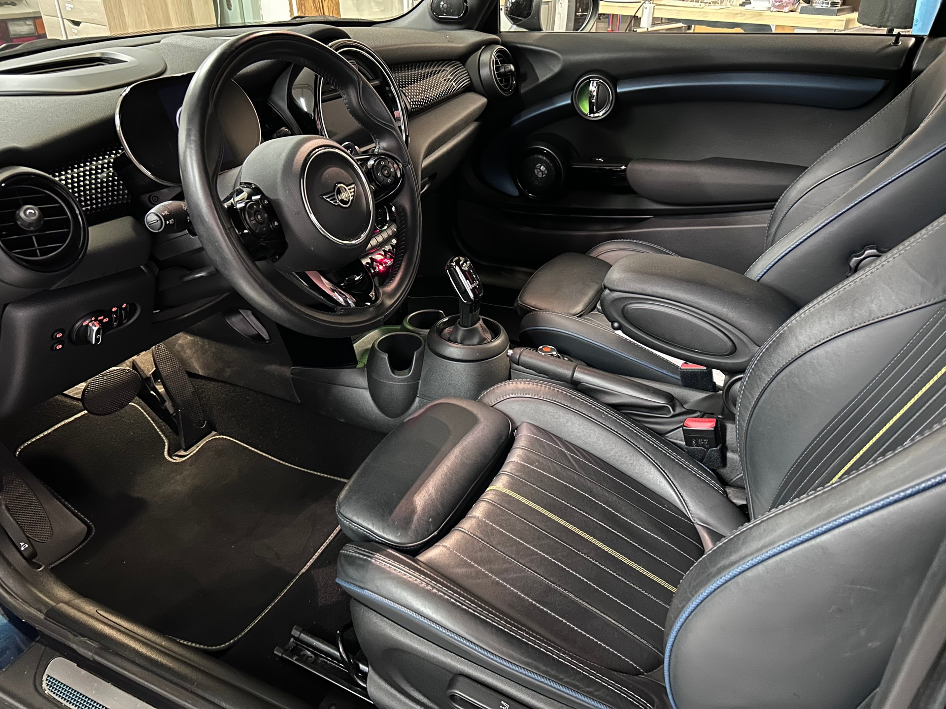 MINI Cooper S Cabriolet DKG-image-3