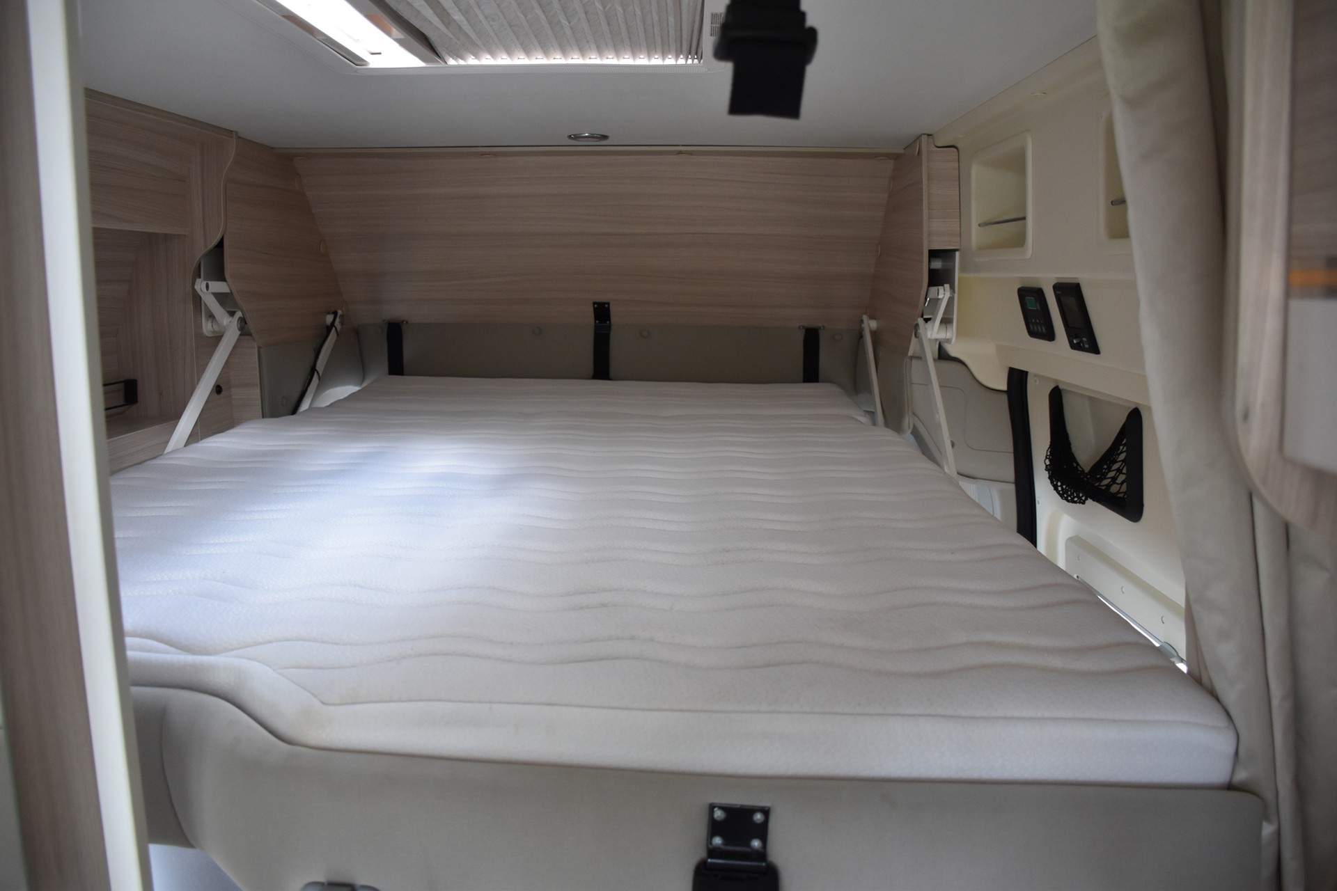 DREAMER CAMPERFIVE FUN 2,3 DIESEL H3 HOCHDACH FIAT DUCATO MJ 140-image-5