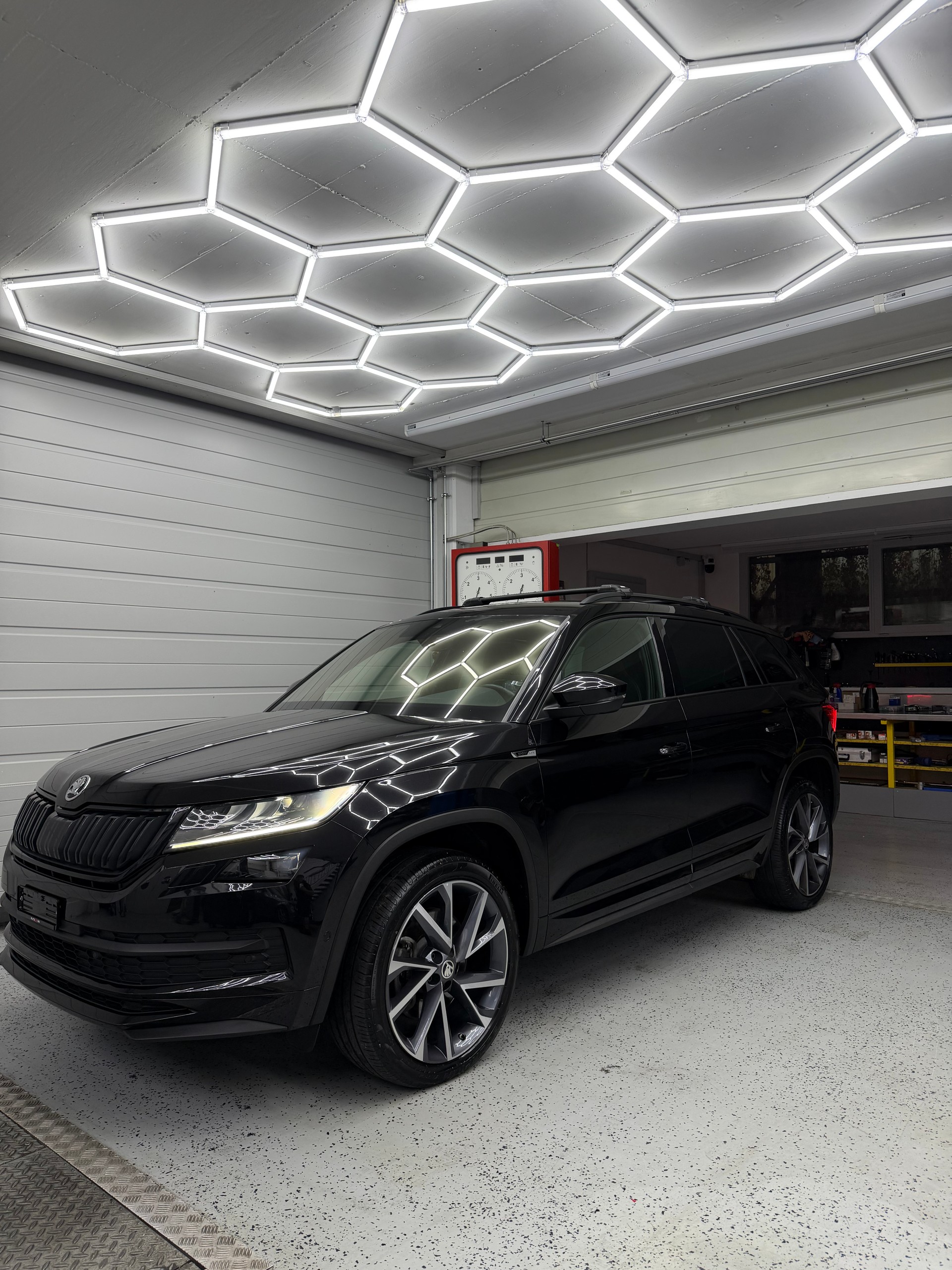SKODA Kodiaq 2.0 TSI 4x4 SportLine-image-0