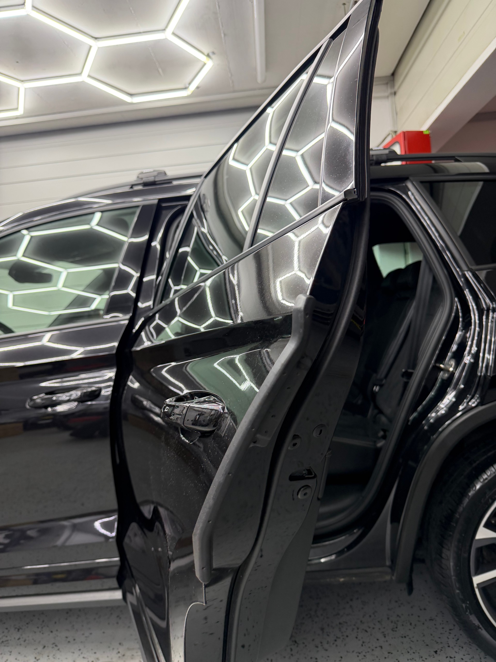 SKODA Kodiaq 2.0 TSI 4x4 SportLine-image-11