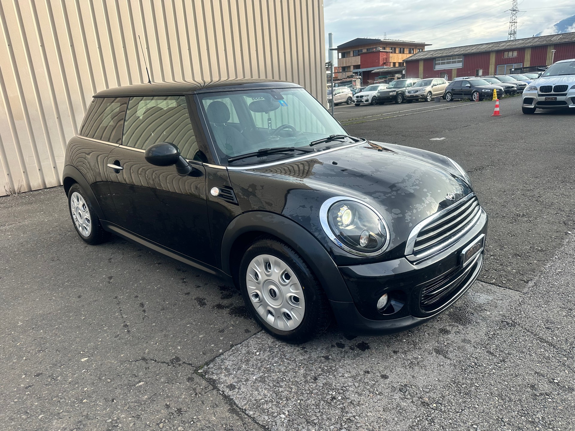 MINI One-image-1