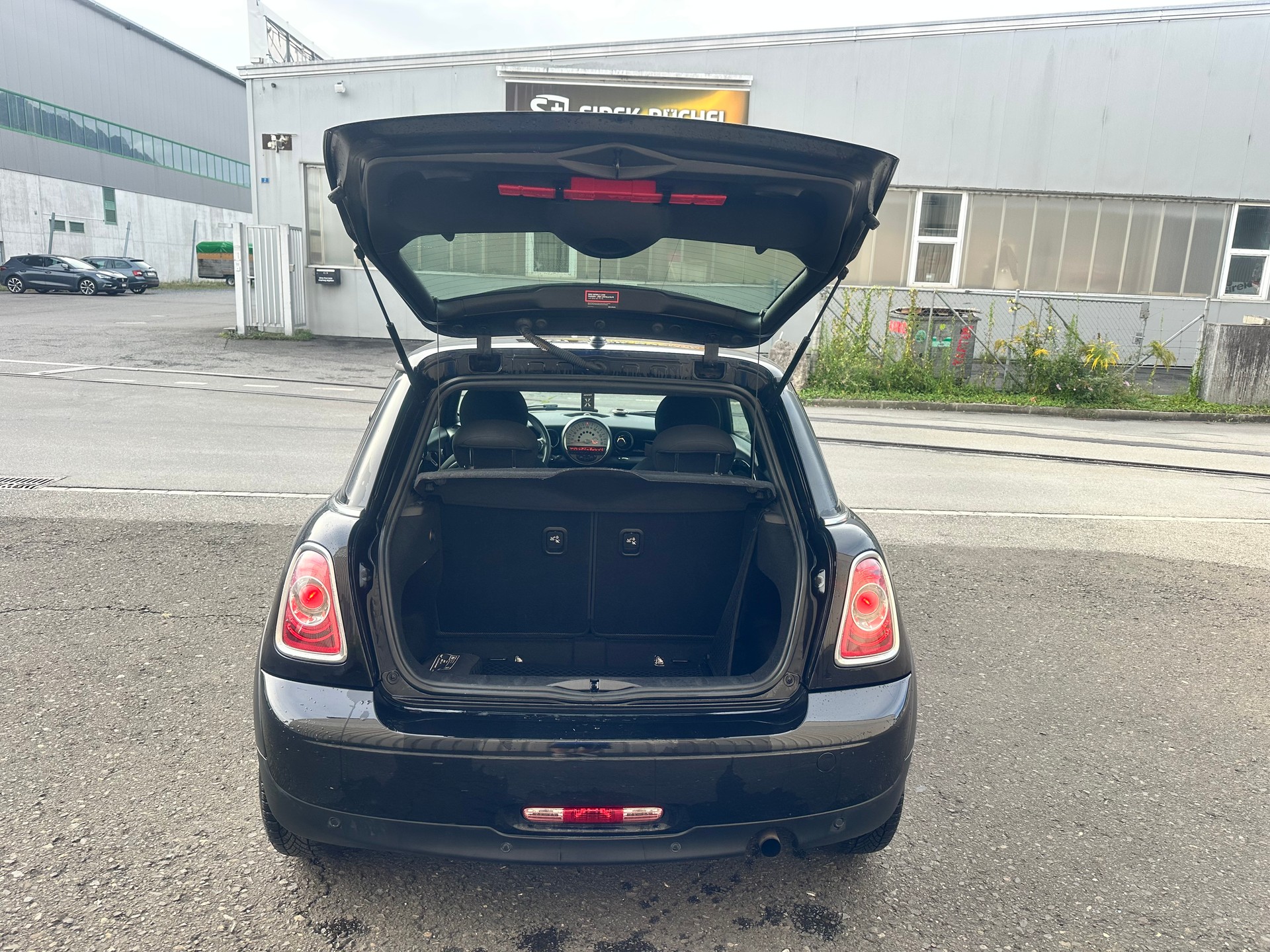 MINI One-image-6