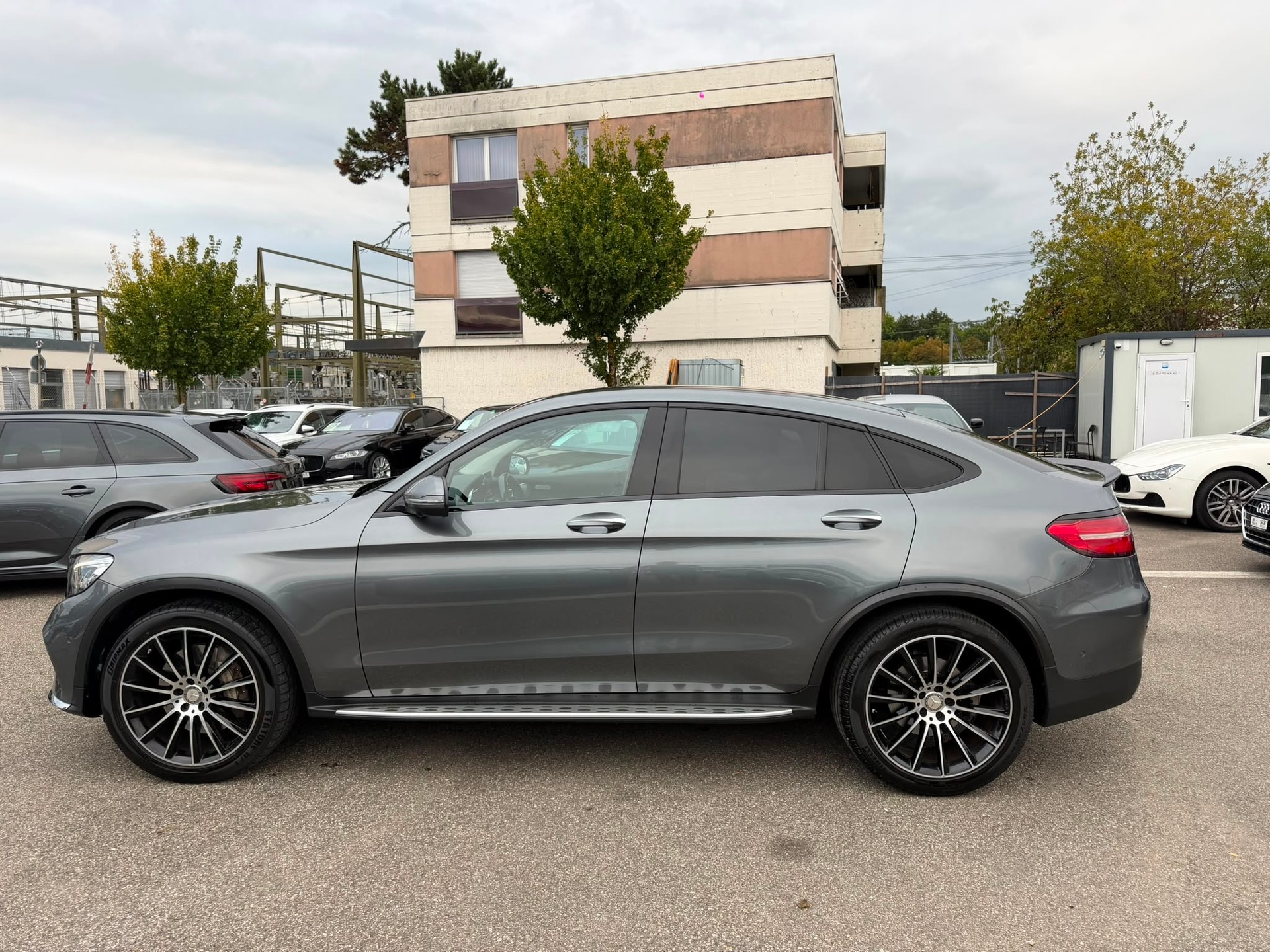 MERCEDES-BENZ GLC Coupé 250 AMG Line 4Matic 9G-Tronic garantie 2 ans-showroom-element-2