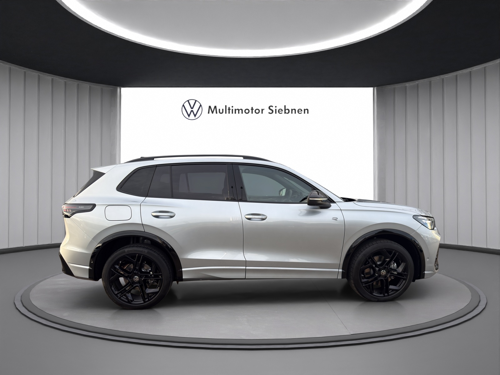 VW Tiguan 2.0 TSI DSG R-Line Plus 4Motion-image-5