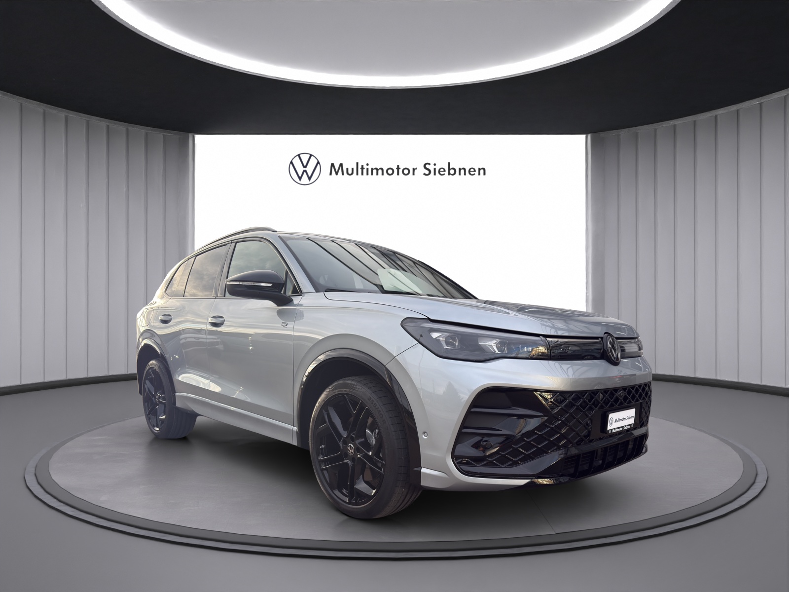 VW Tiguan 2.0 TSI DSG R-Line Plus 4Motion-image-6