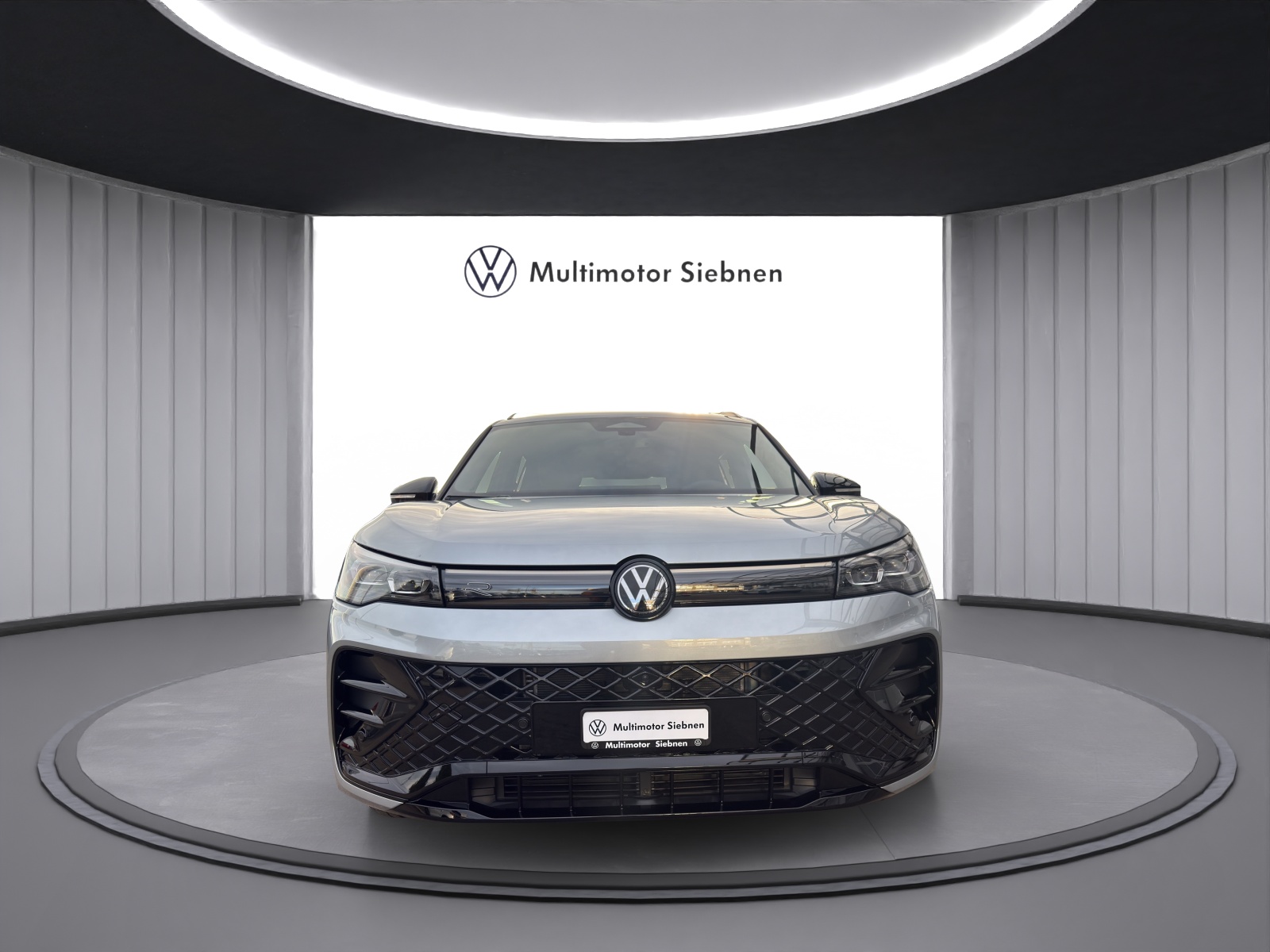 VW Tiguan 2.0 TSI DSG R-Line Plus 4Motion-image-7