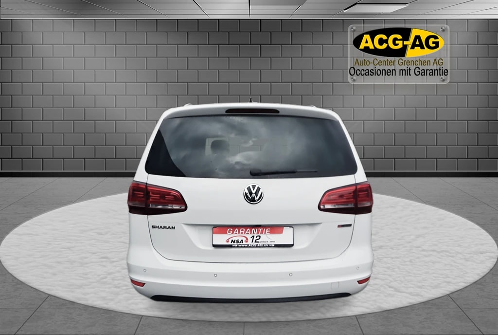 VW Sharan 2.0 TDI BMT Highline 4Motion DSG ** Alcantara-Leder ** Gr-Navi ** RF-Kamera ** ACC ** Totwinkel-Assistent ** Ab MFK-image-4