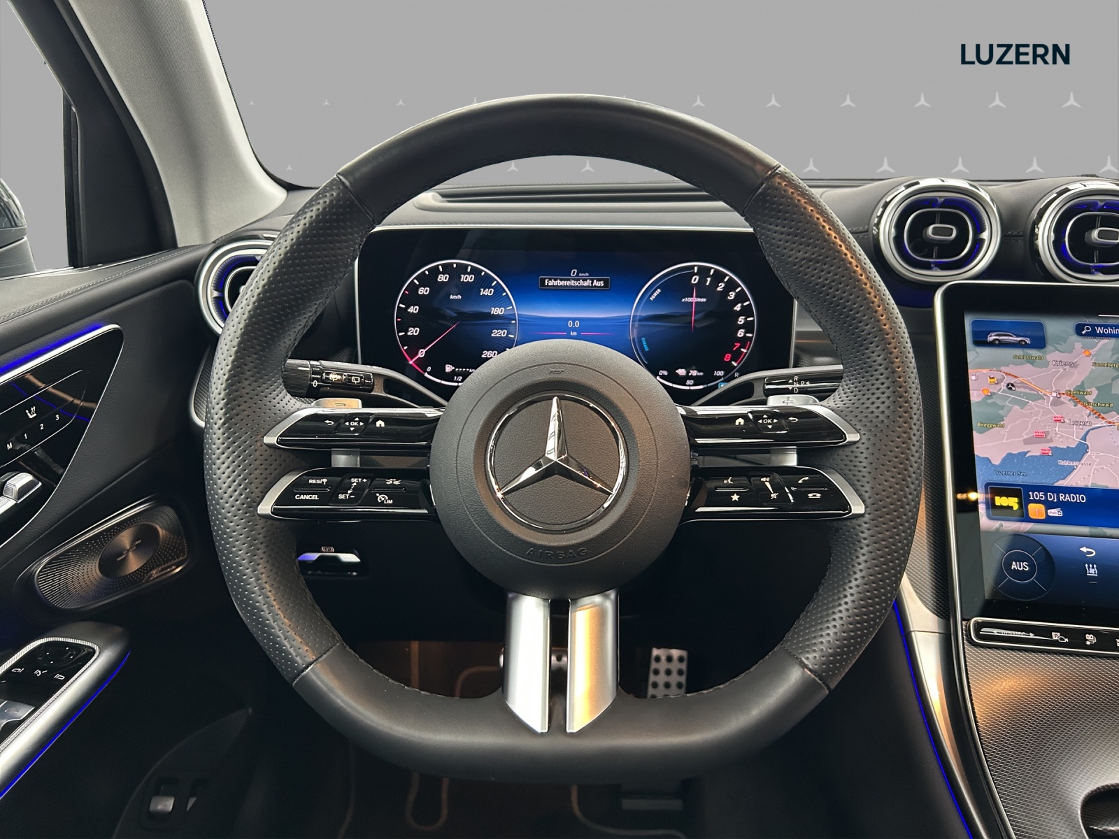 MERCEDES-BENZ GLC 300 e 4Matic 9G-Tronic-image-9