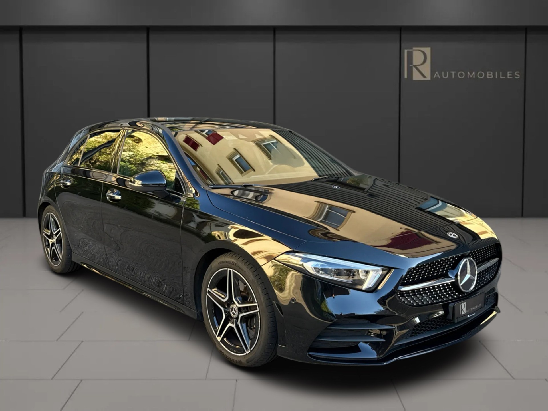 MERCEDES-BENZ A 250 4Matic AMG Line 4Matic 7G-DCT-image-0