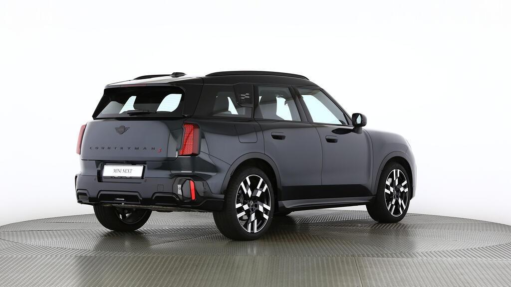 MINI Countryman S ALL4-image-3