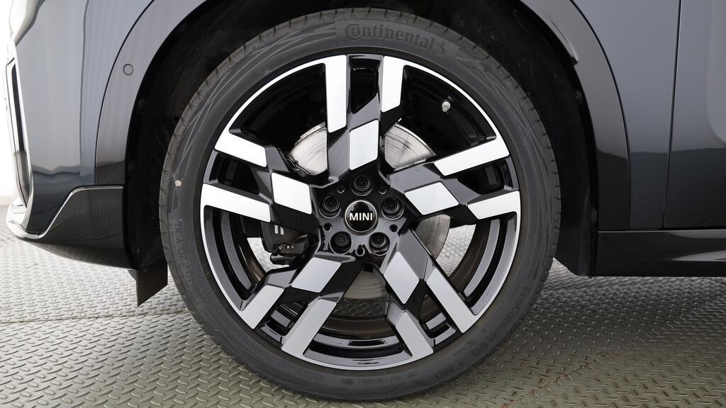 MINI Countryman S ALL4-image-9