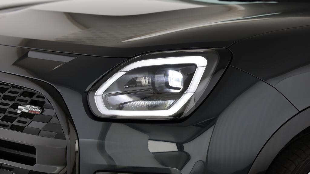 MINI Countryman S ALL4-image-14