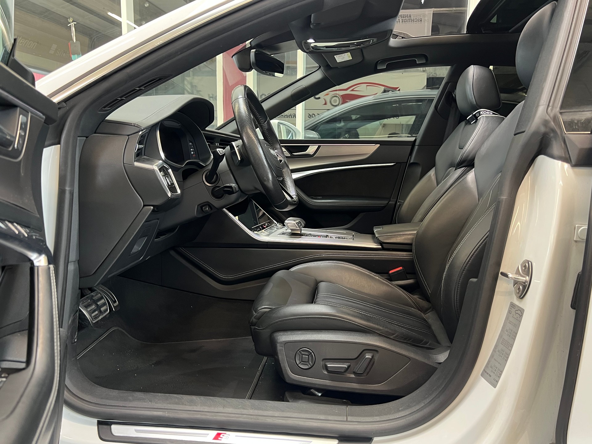 AUDI A7 Sportback 50 TDI quattro S-tronic-image-10