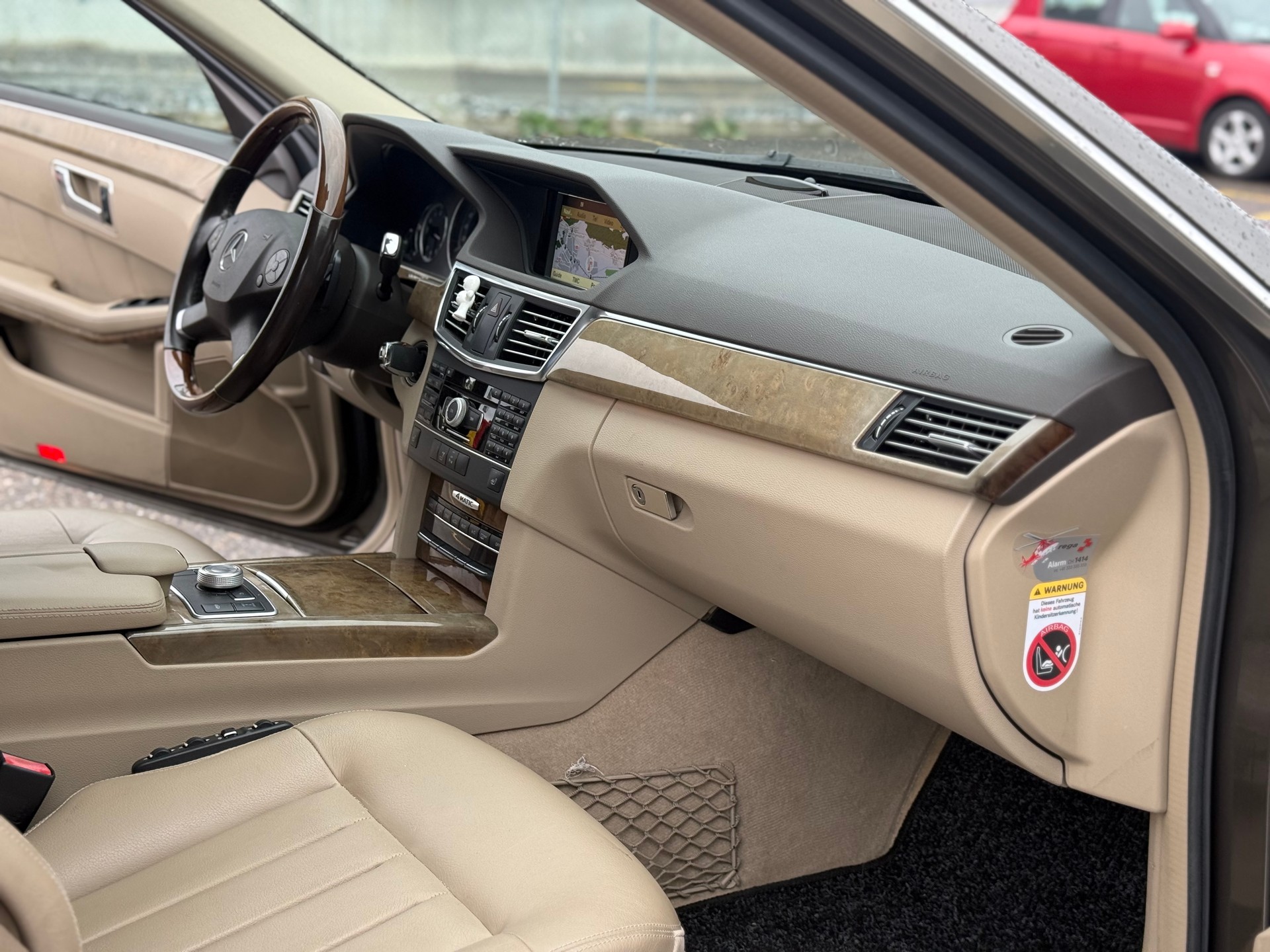 MERCEDES-BENZ E 350 Avantgarde 4Matic 7G-Tronic-image-5