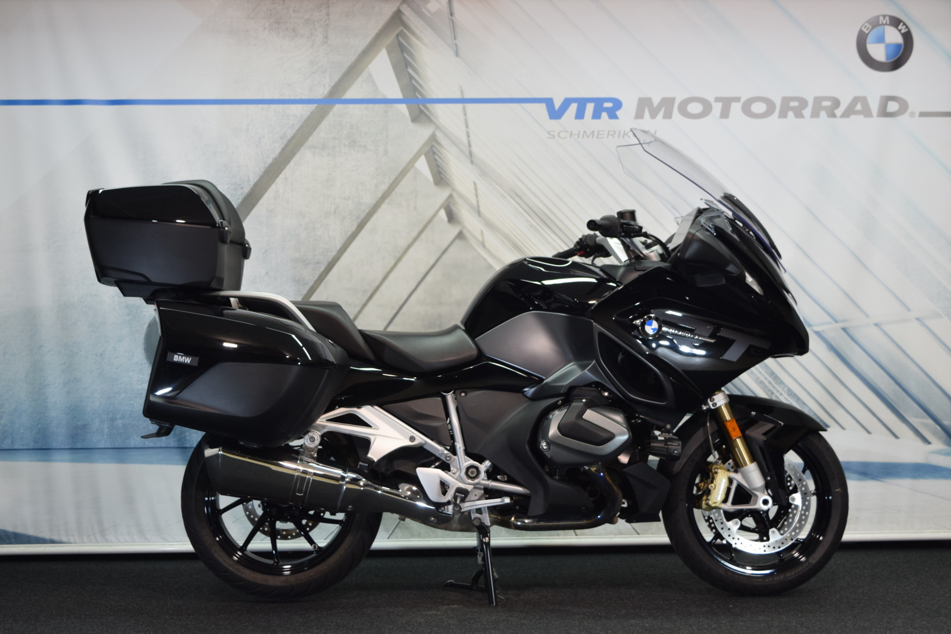 BMW R 1250 RT Triple Black inkl. Topcase-showroom-element-1