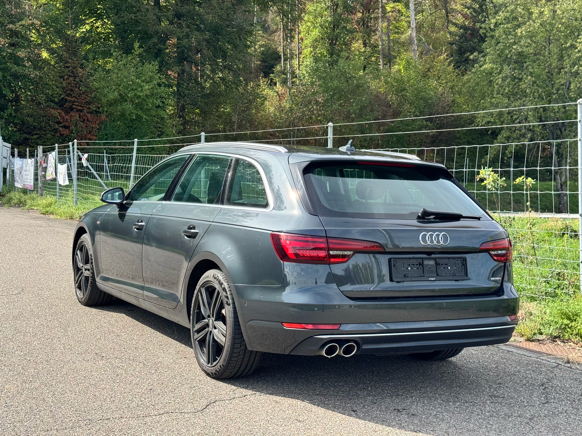 AUDI A4 Avant 3.0 TDI Sport quattro S-tronic-image-3