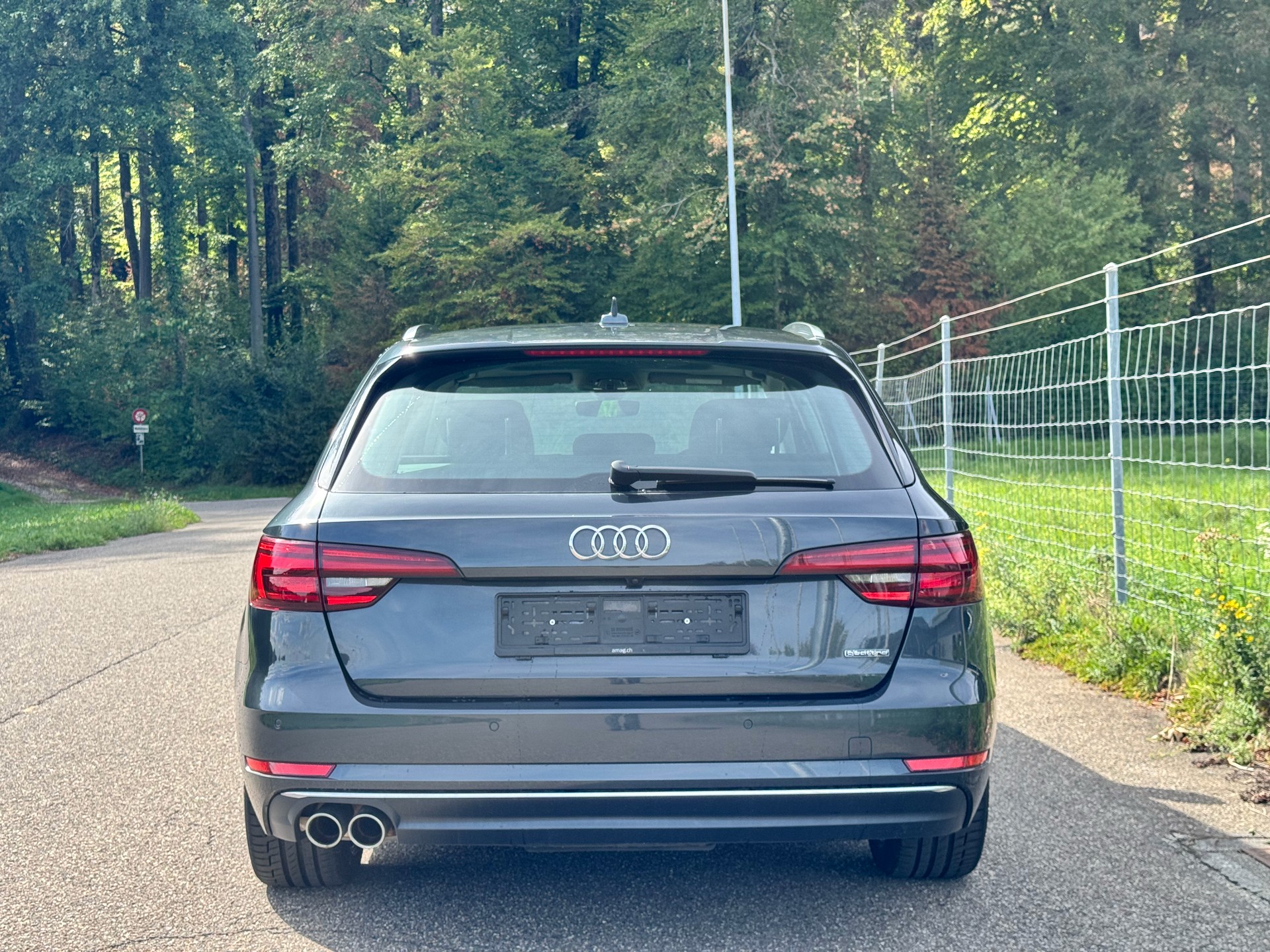 AUDI A4 Avant 3.0 TDI Sport quattro S-tronic-image-4