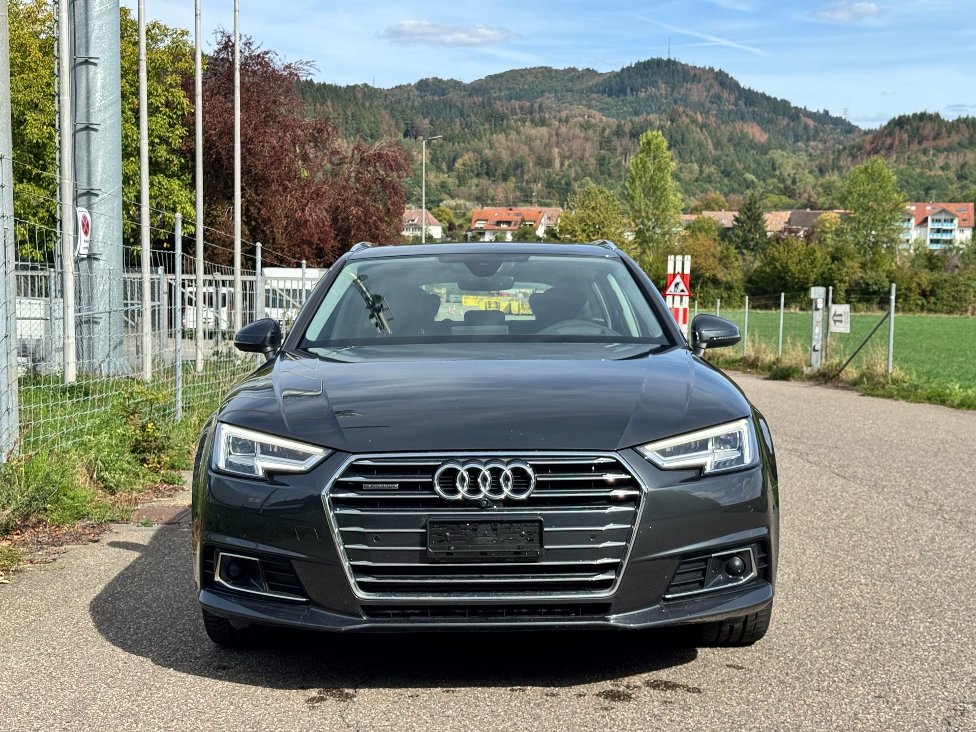 AUDI A4 Avant 3.0 TDI Sport quattro S-tronic-image-1