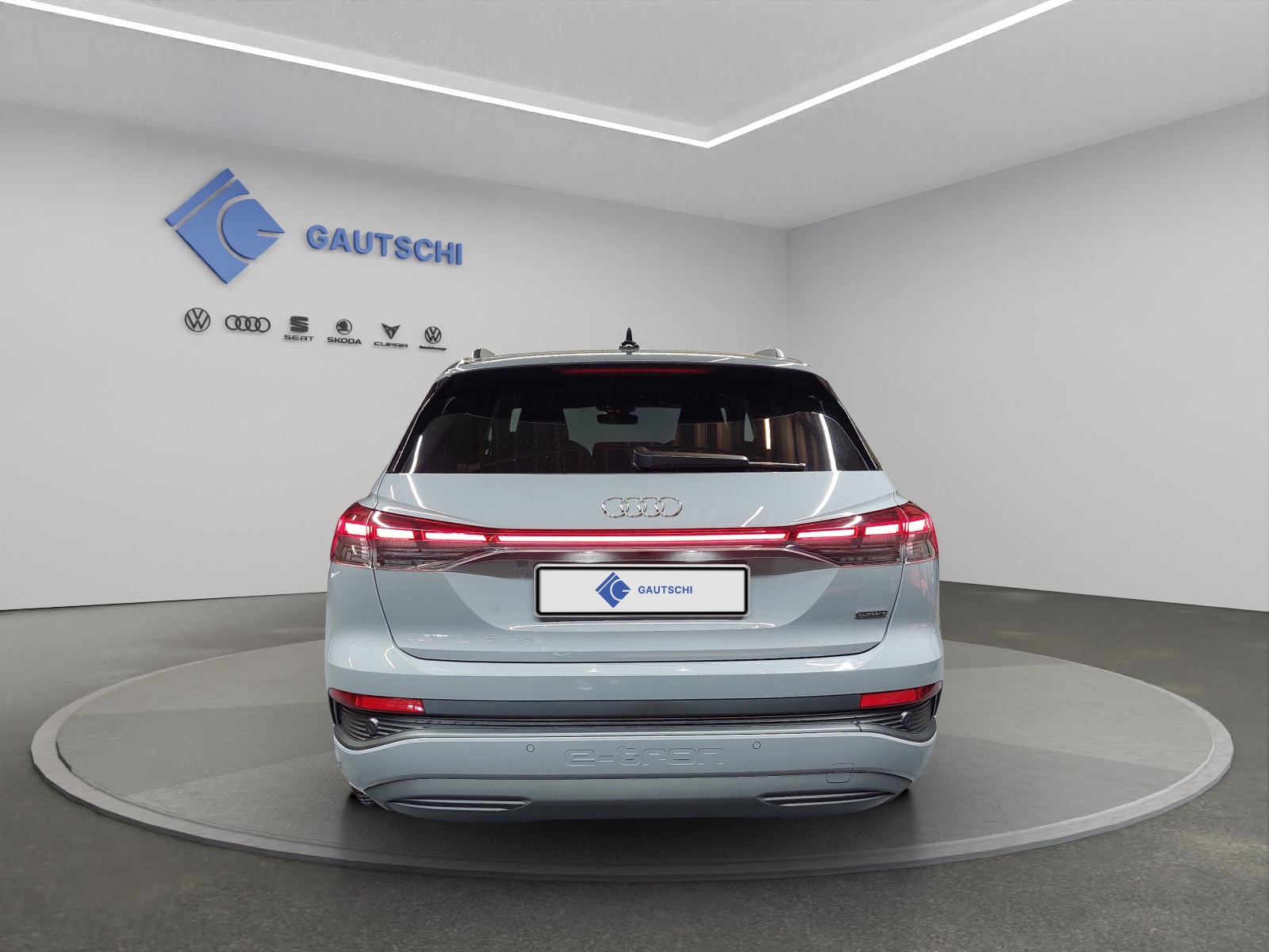 AUDI Q4 e-tron 45 quattro-image-3