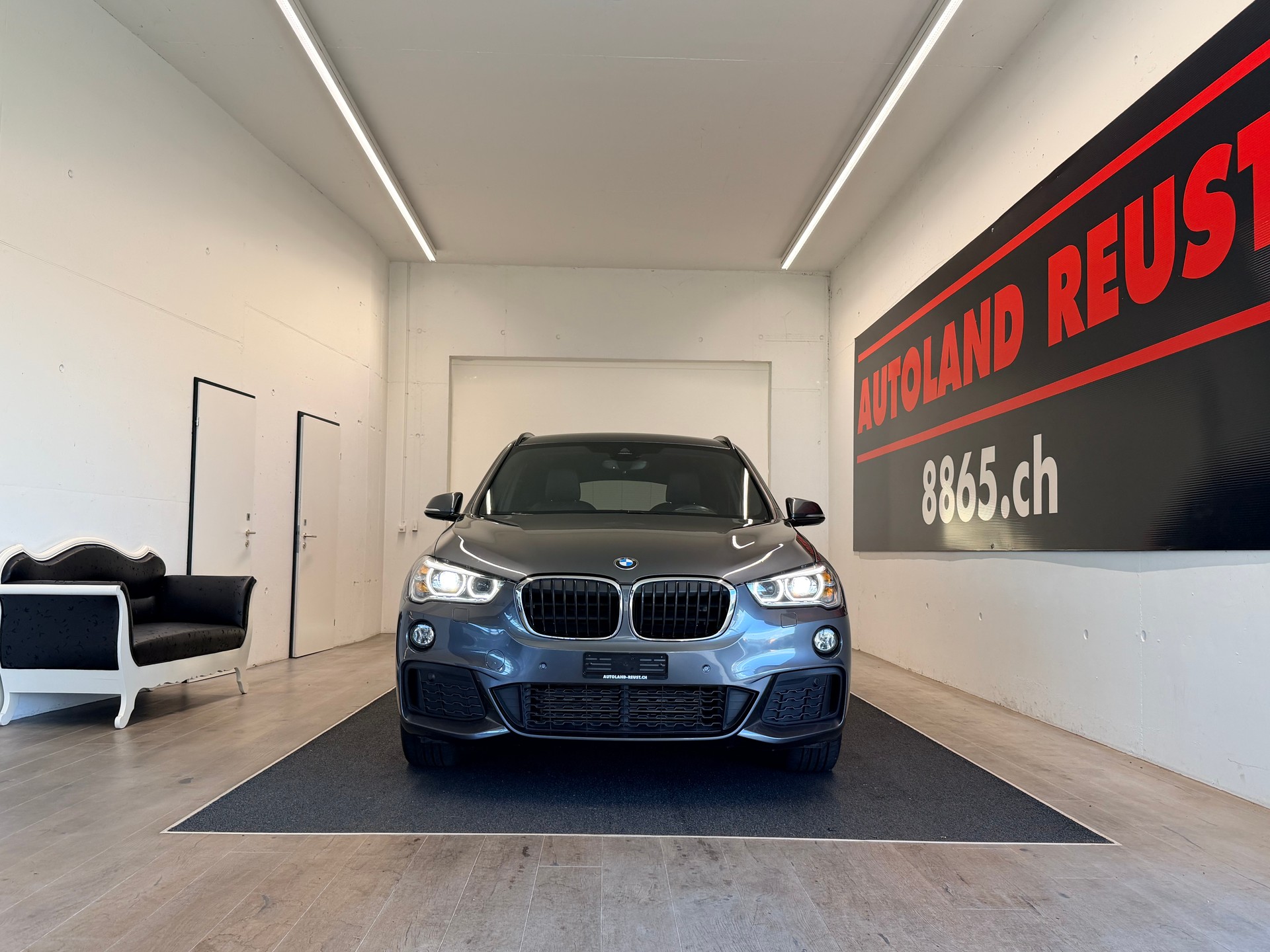 BMW X1 xDrive 20d M Sport Steptronic-showroom-element-1