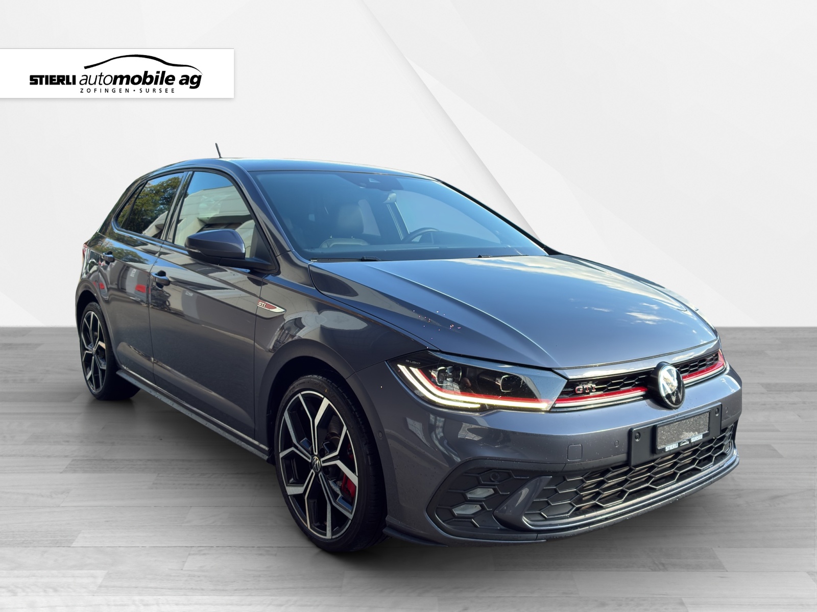 VW Polo 2.0 TSI GTI DSG-image-2