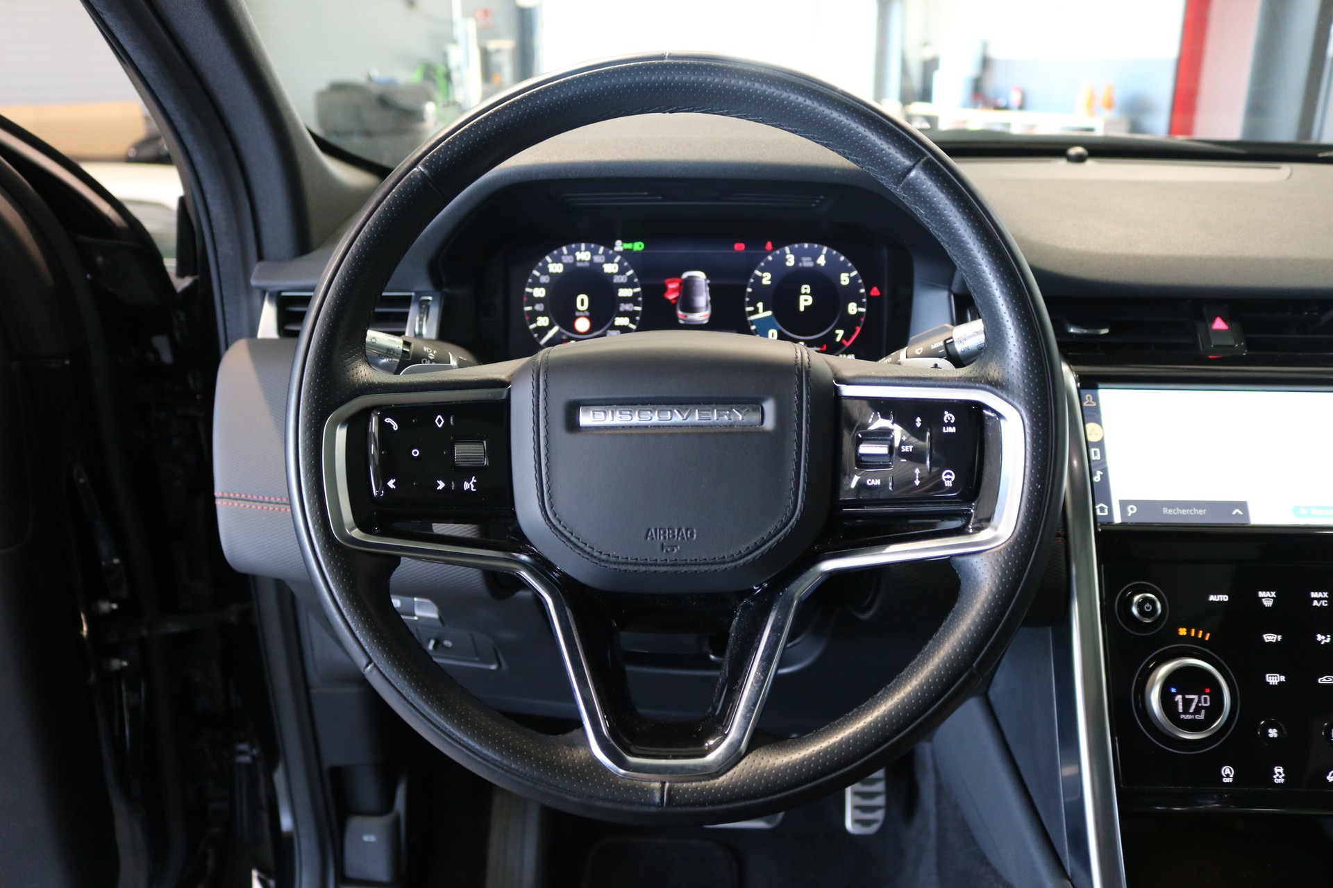 LAND ROVER Discovery Sport R Dyn P250 2.0 Si4 MHEV HSE AT9-image-6