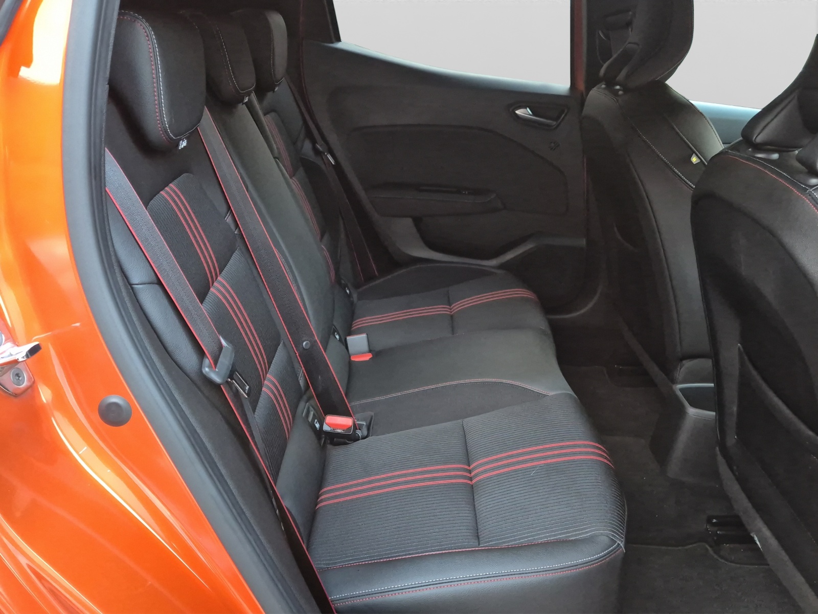 RENAULT Clio 1.3 R.S. Line EDC-image-13