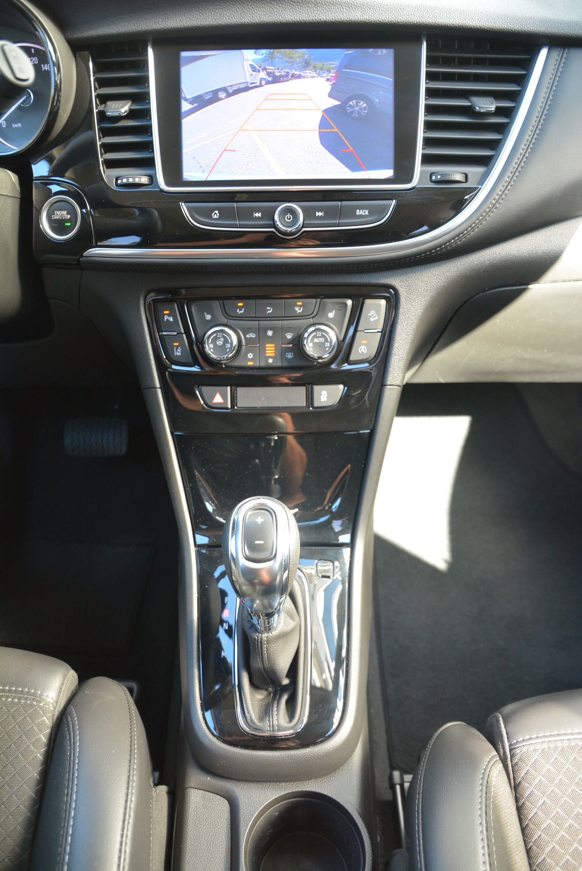OPEL Mokka X 1.4i 16V Turbo Ultimate 4WD Automatik-image-6