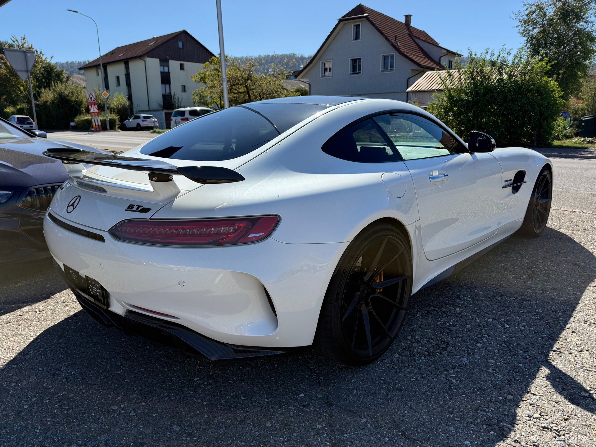 MERCEDES-BENZ AMG GT R Speedshift DCT-image-5